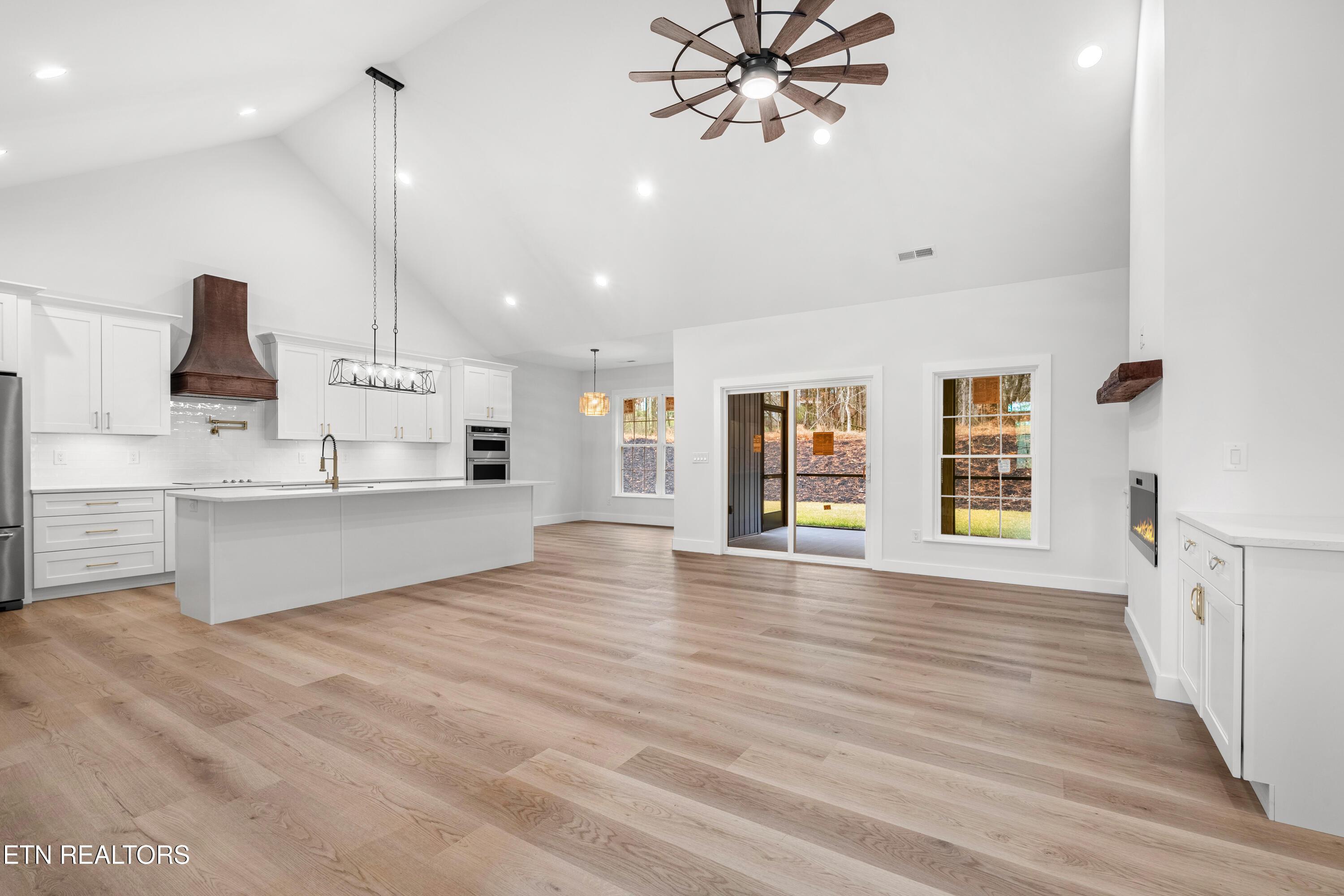 165 Inagehi Way, Loudon, TN - Fort Loudoun and Tellico Lake Real Estate - Image# 6