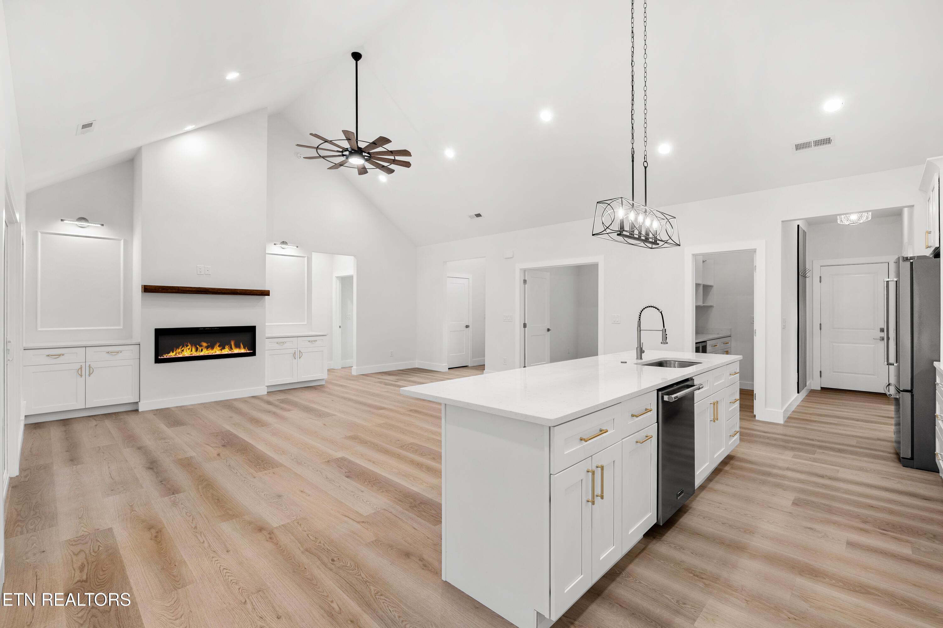 165 Inagehi Way, Loudon, TN - Fort Loudoun and Tellico Lake Real Estate - Image# 21