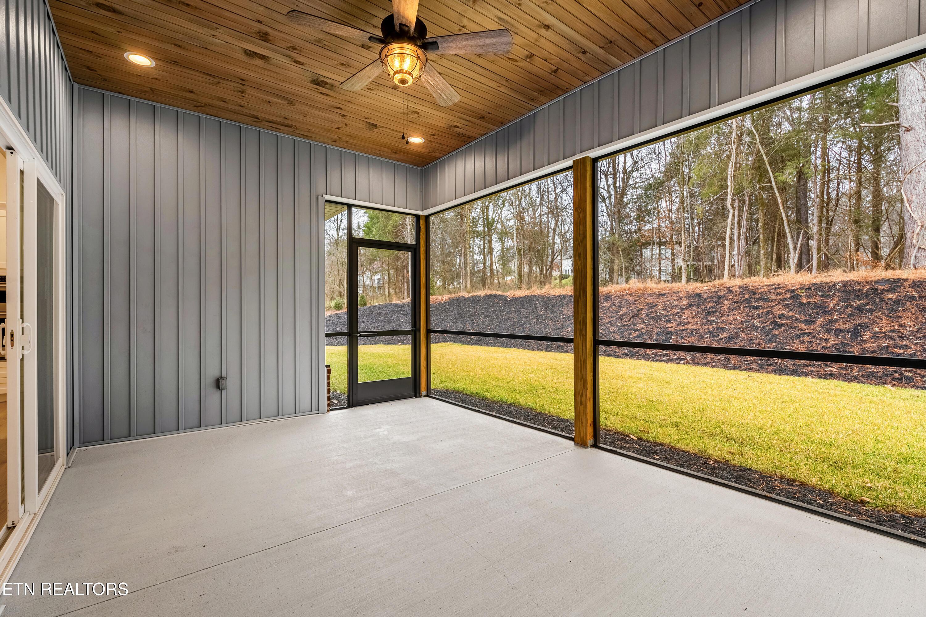 165 Inagehi Way, Loudon, TN - Fort Loudoun and Tellico Lake Real Estate - Image# 41