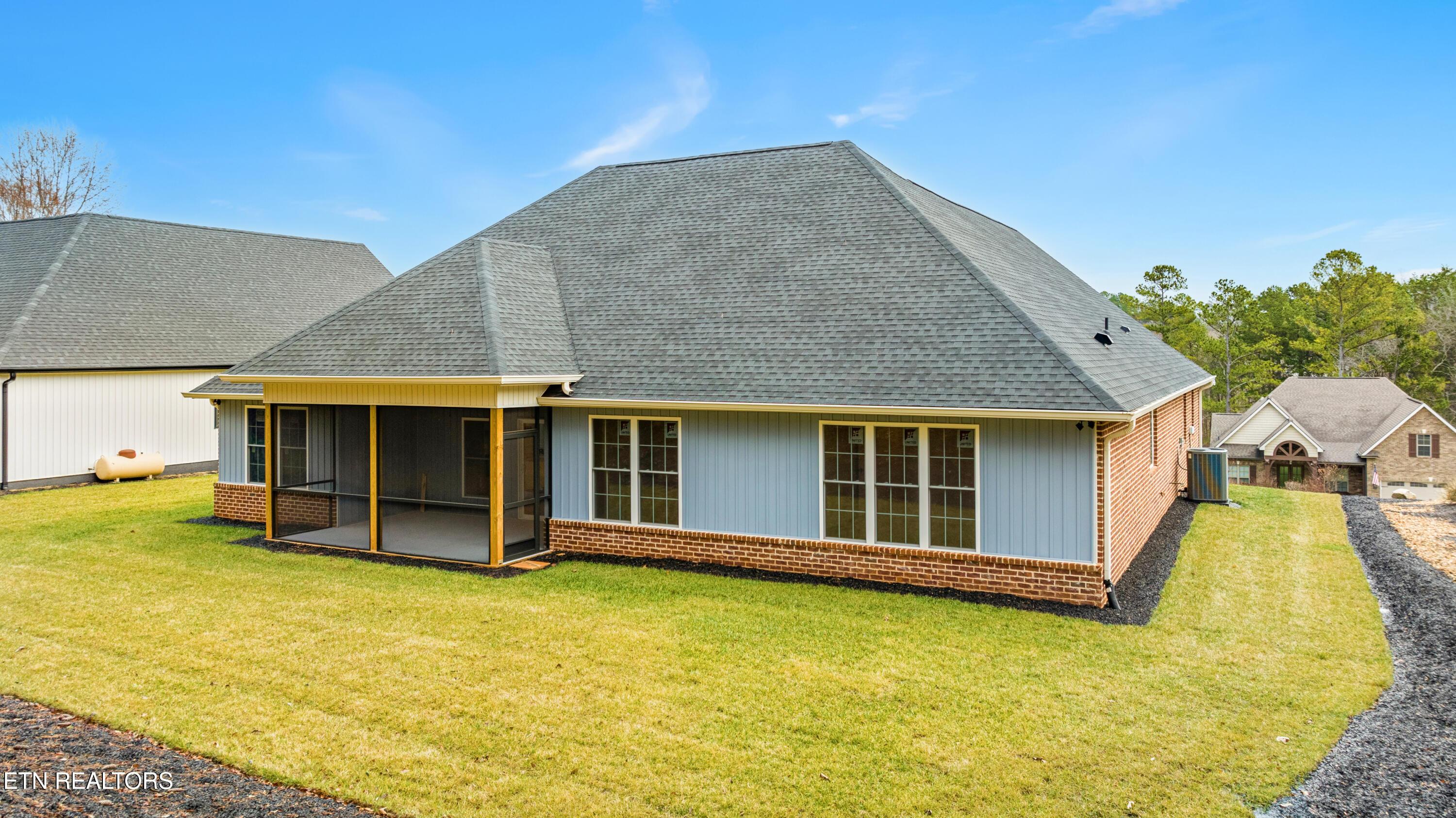 165 Inagehi Way, Loudon, TN - Fort Loudoun and Tellico Lake Real Estate - Image# 43