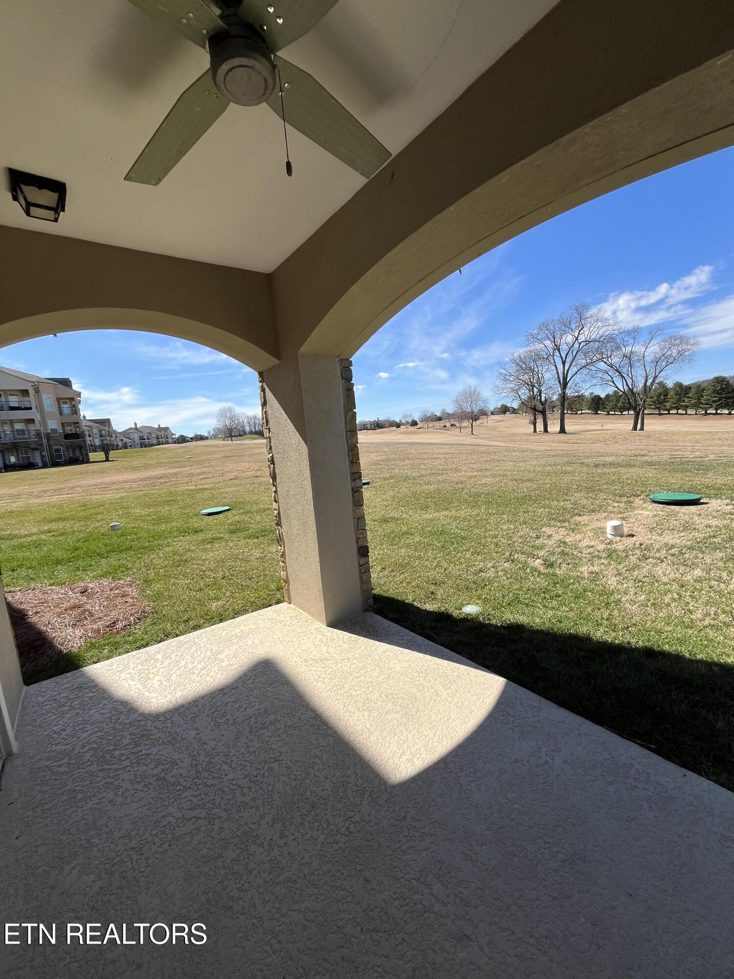 565 Rarity Bay Pkwy, Vonore, TN - Fort Loudoun and Tellico Lake Real Estate - Image# 11