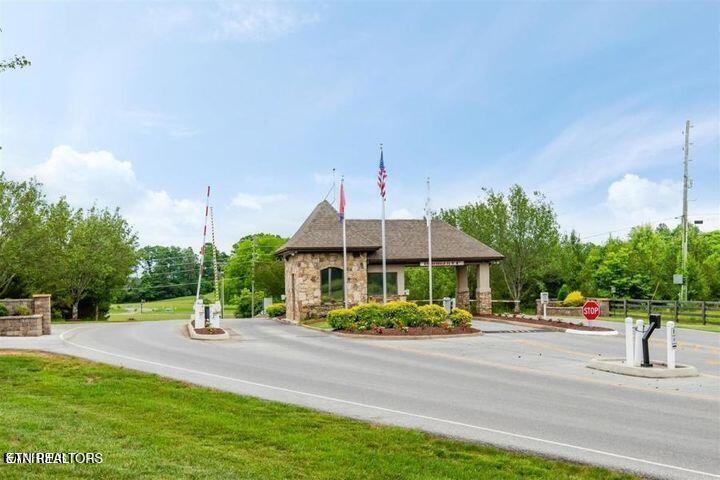 565 Rarity Bay Pkwy, Vonore, TN - Fort Loudoun and Tellico Lake Real Estate - Image# 19