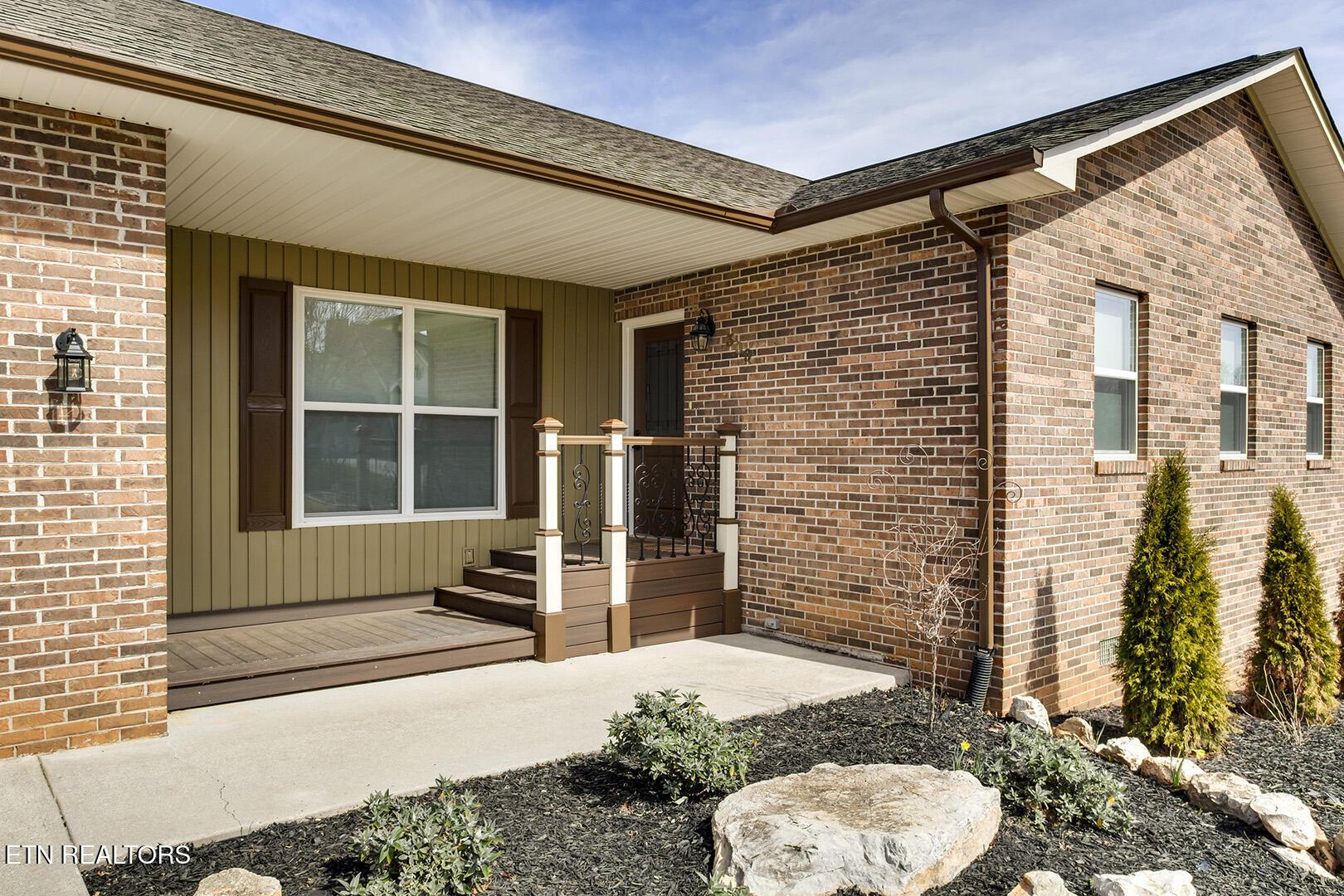 309 Chuniloti Circle, Loudon, TN - Fort Loudoun and Tellico Lake Real Estate - Image# 3