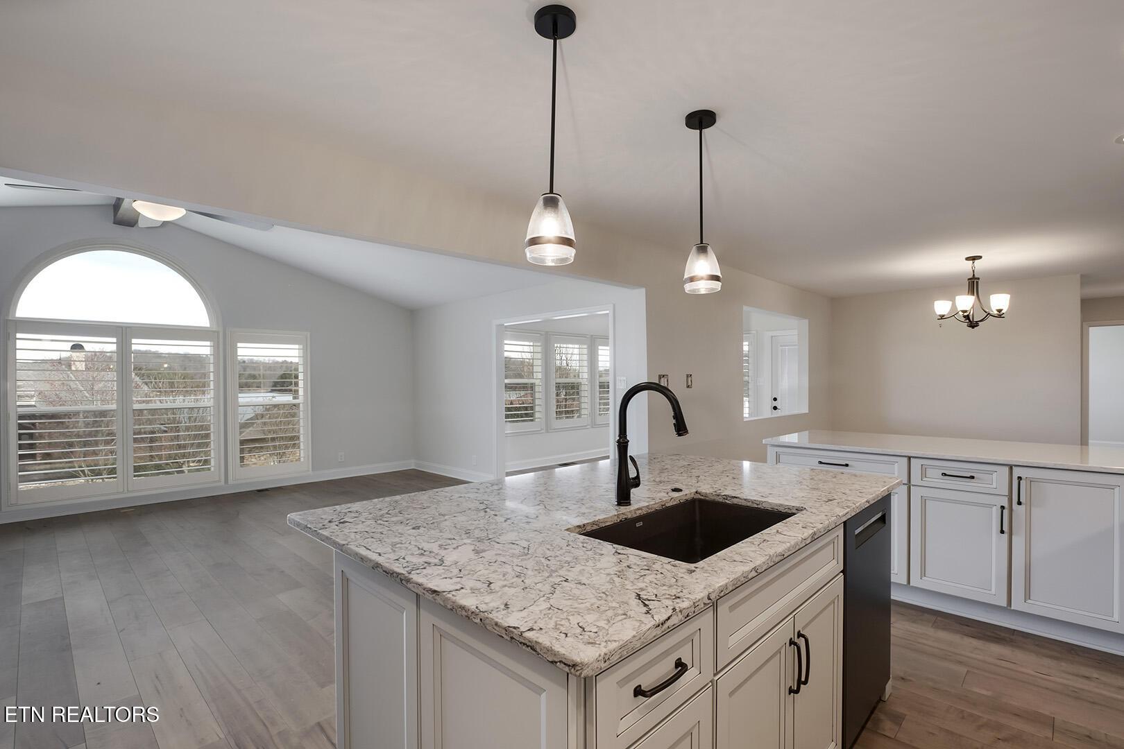 309 Chuniloti Circle, Loudon, TN - Fort Loudoun and Tellico Lake Real Estate - Image# 20
