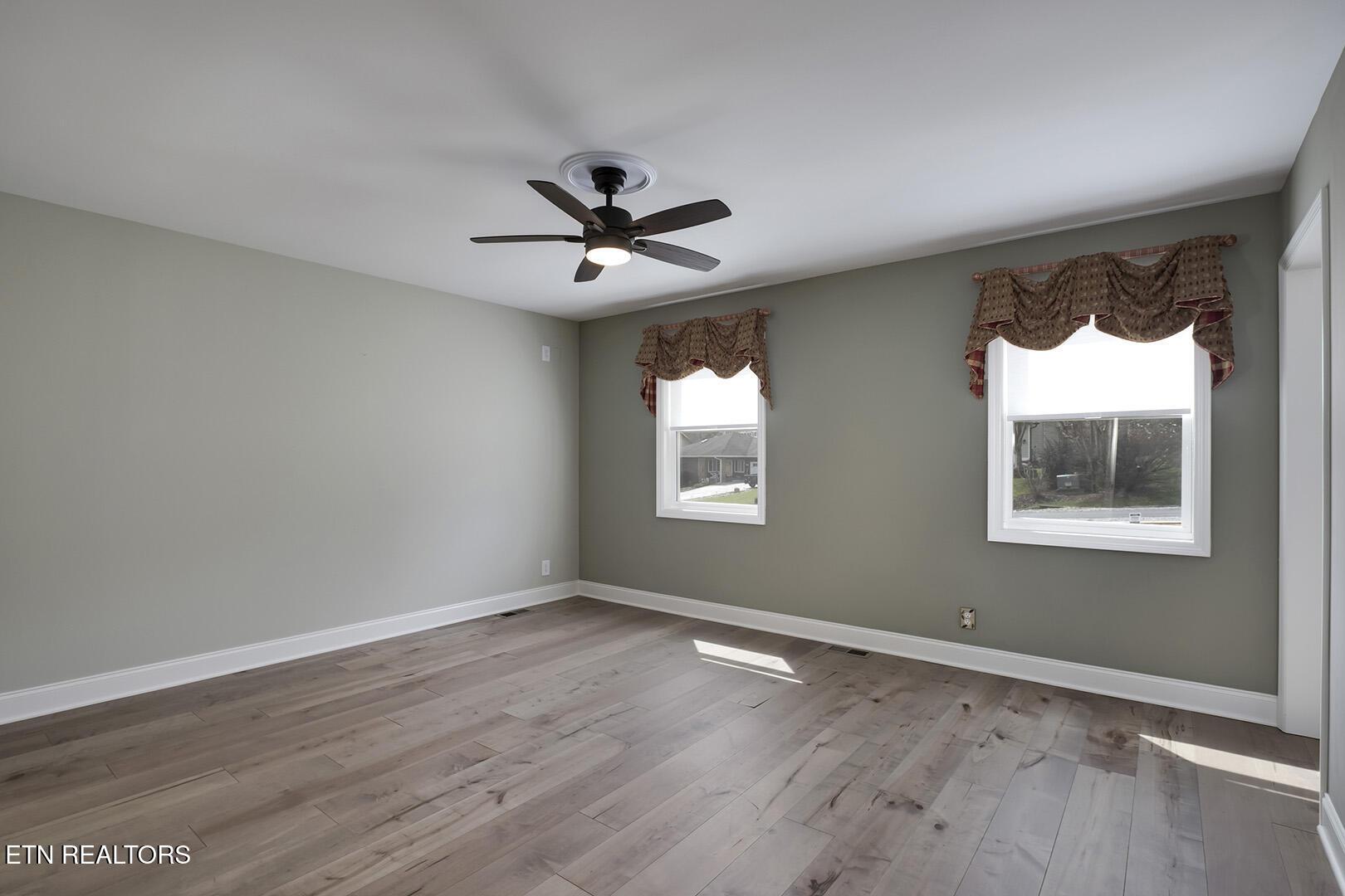 309 Chuniloti Circle, Loudon, TN - Fort Loudoun and Tellico Lake Real Estate - Image# 32
