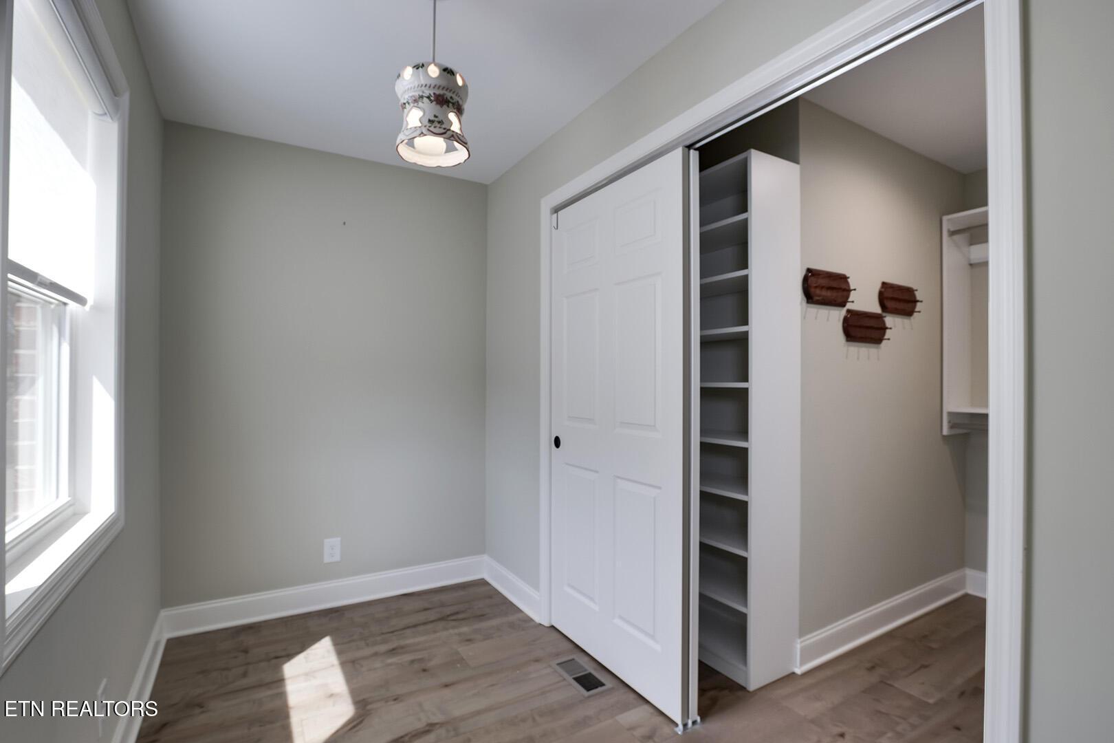 309 Chuniloti Circle, Loudon, TN - Fort Loudoun and Tellico Lake Real Estate - Image# 35