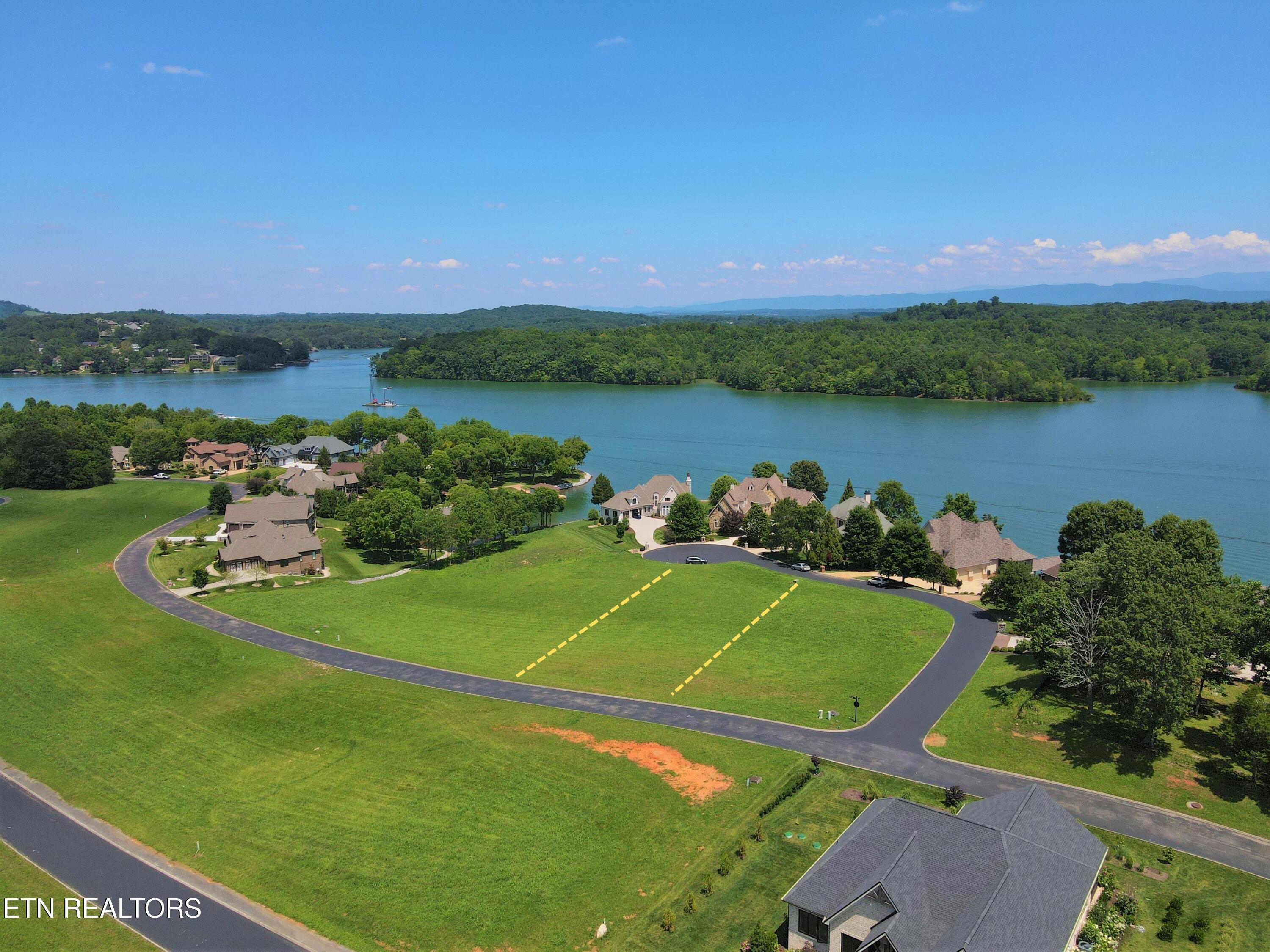 210 Cormorant Drive, Vonore, TN - Fort Loudoun and Tellico Lake Real Estate - Image# 5