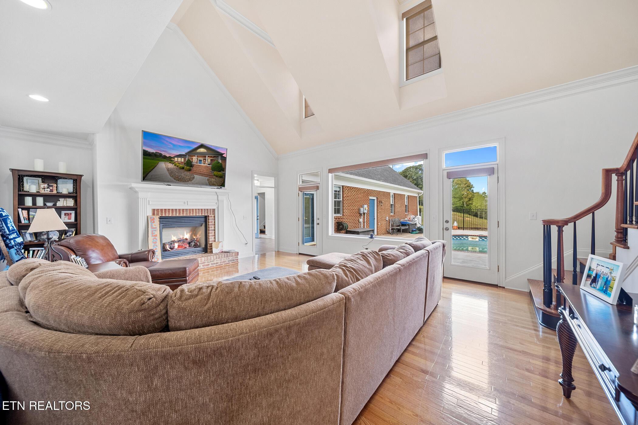111 & 121 Riesling Court, Loudon, TN - Fort Loudoun and Tellico Lake Real Estate - Image# 24