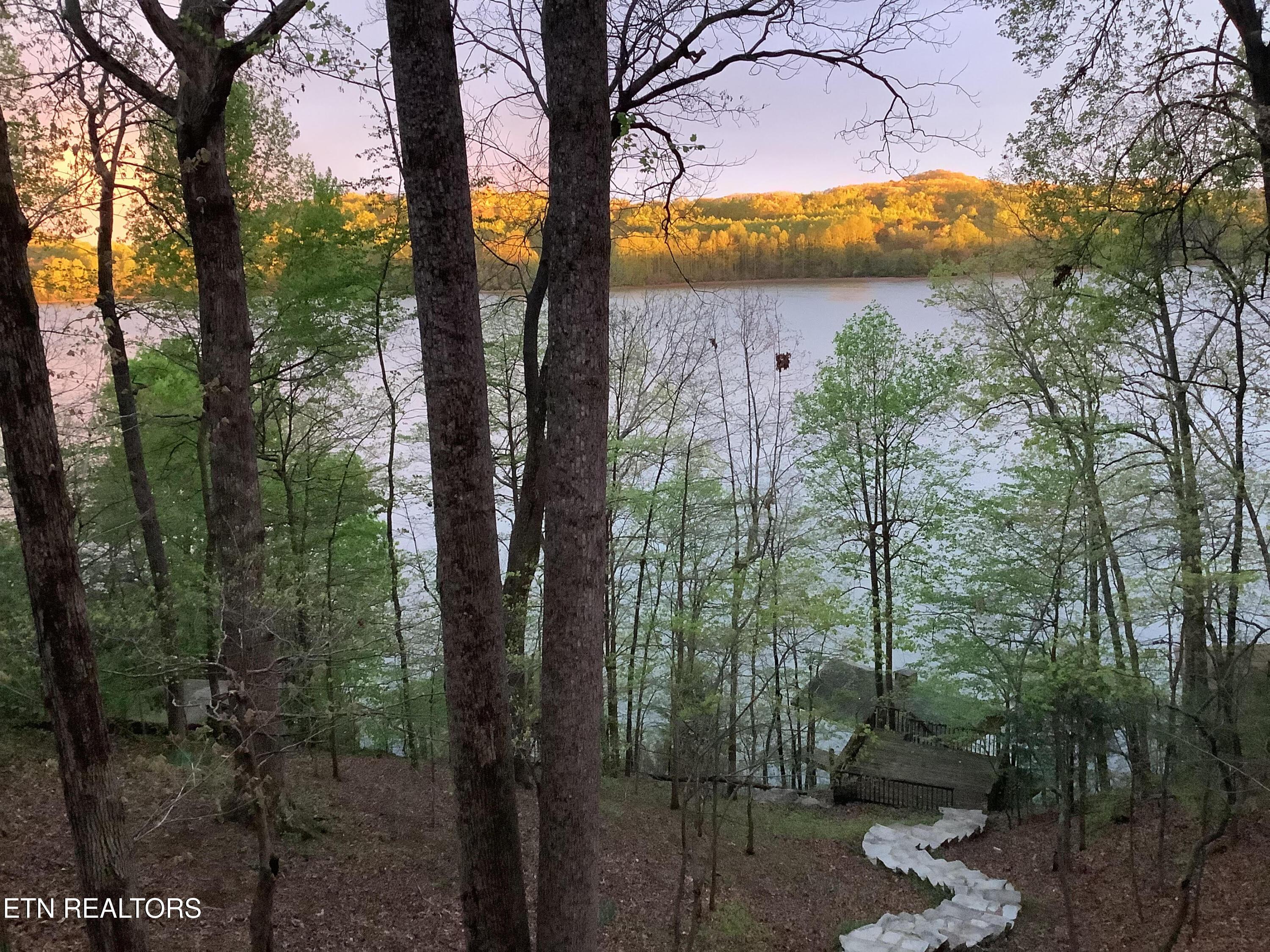 108 Tigitsi Lane, Loudon, TN - Fort Loudoun and Tellico Lake Real Estate - Image# 3
