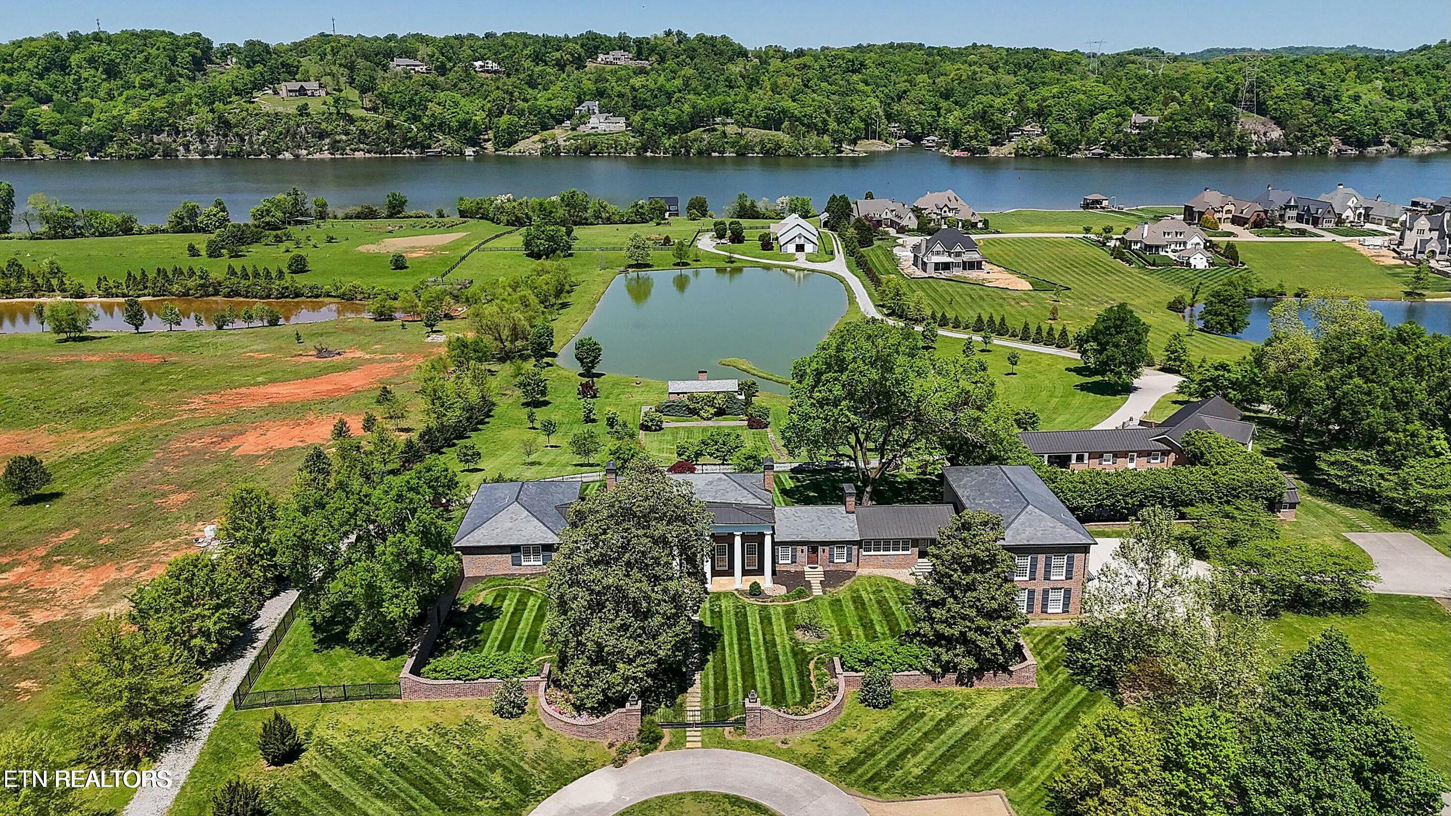 3498 Rankin Ferry Loop, Louisville, TN - Fort Loudoun and Tellico Lake Real Estate - Image# 1