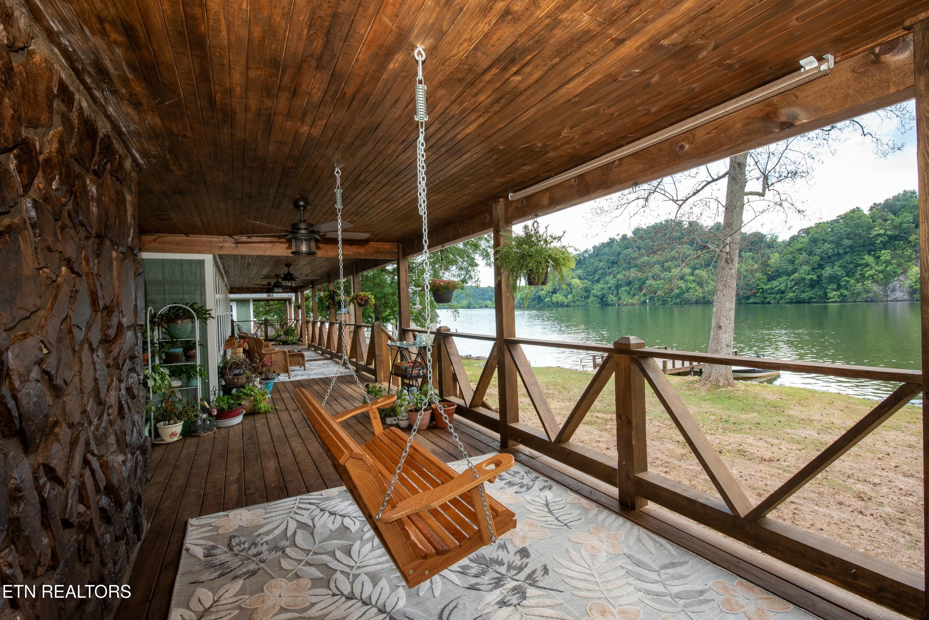 4225 W Lakeview Circle, Louisville, TN - Fort Loudoun and Tellico Lake Real Estate - Image# 10