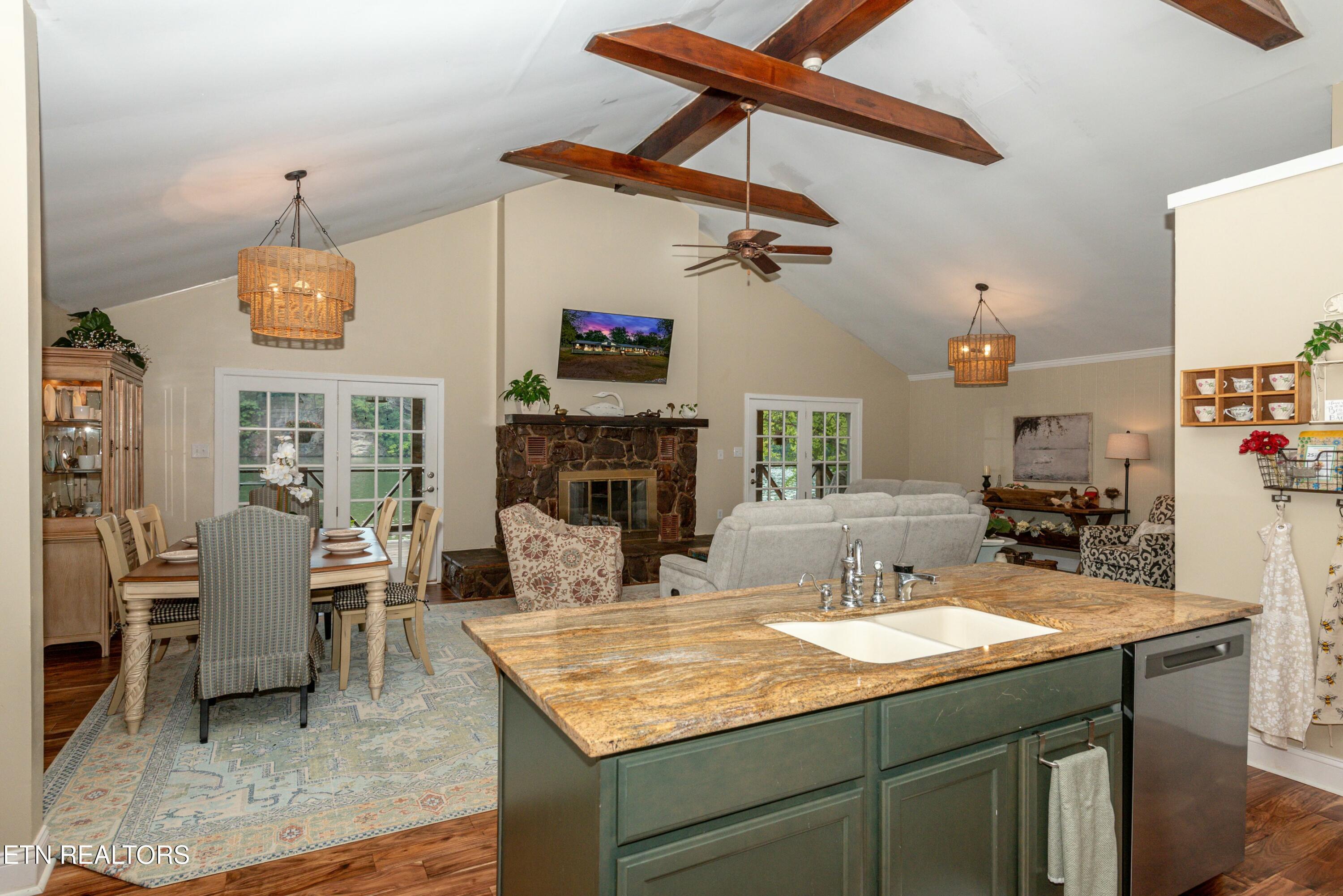 4225 W Lakeview Circle, Louisville, TN - Fort Loudoun and Tellico Lake Real Estate - Image# 17