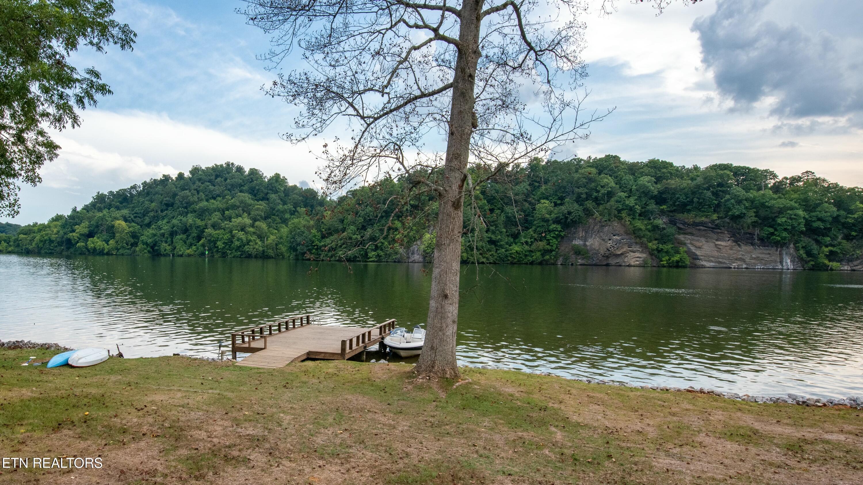 4225 W Lakeview Circle, Louisville, TN - Fort Loudoun and Tellico Lake Real Estate - Image# 48