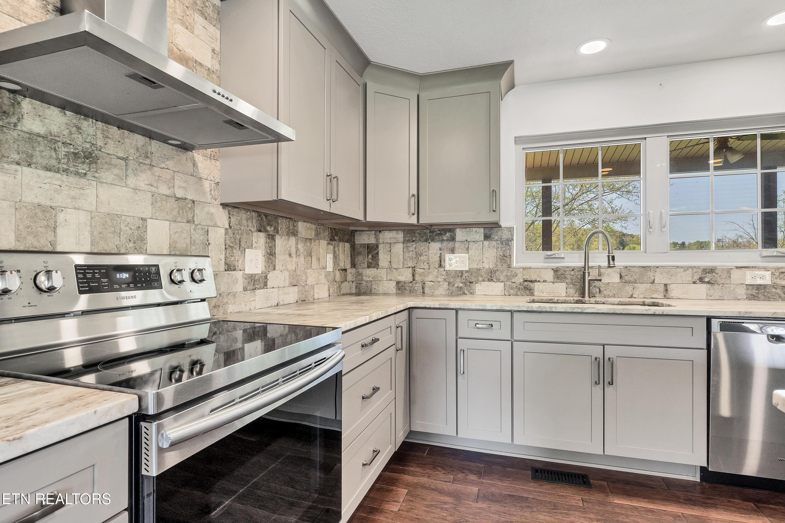 1029 Perch Drive, Knoxville, TN - Fort Loudoun and Tellico Lake Real Estate - Image# 8