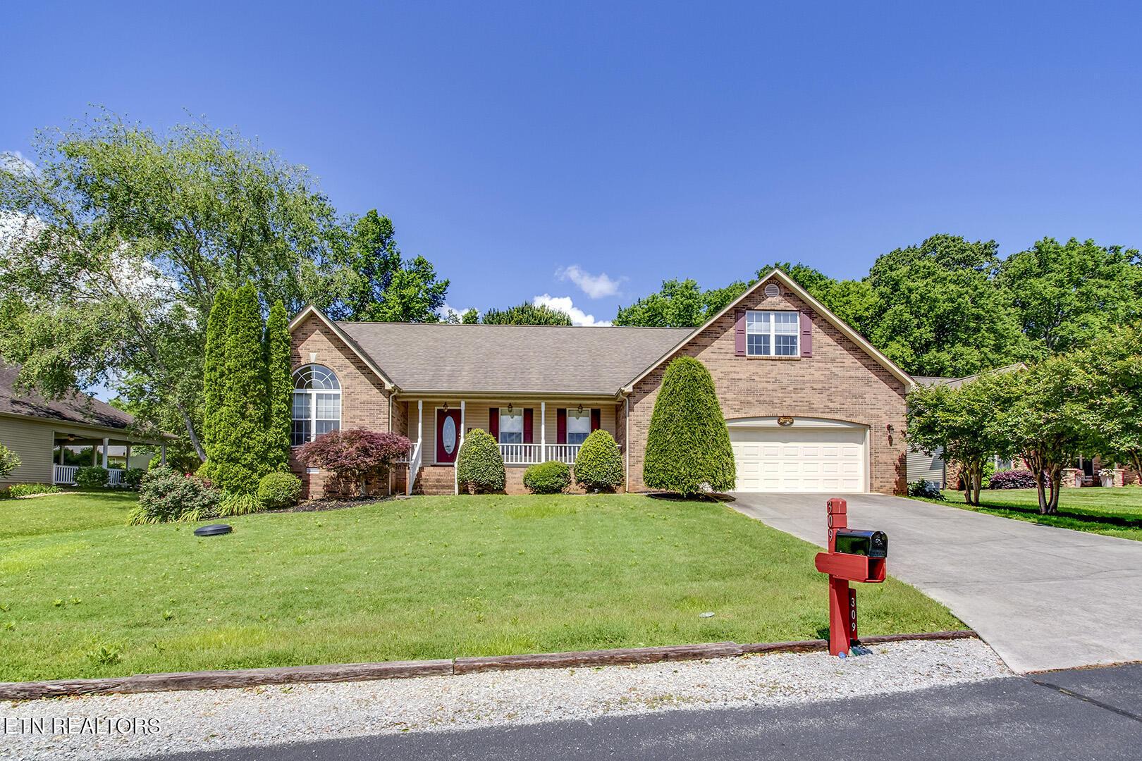 309 Saligugi Lane, Loudon, TN - Fort Loudoun and Tellico Lake Real Estate - Image# 4