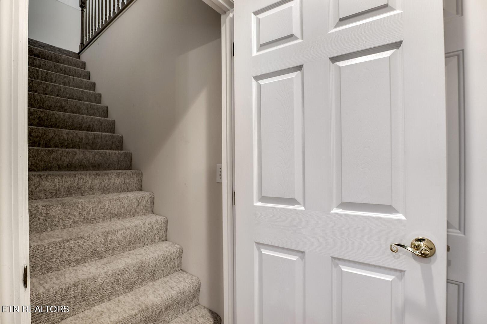 309 Saligugi Lane, Loudon, TN - Fort Loudoun and Tellico Lake Real Estate - Image# 33