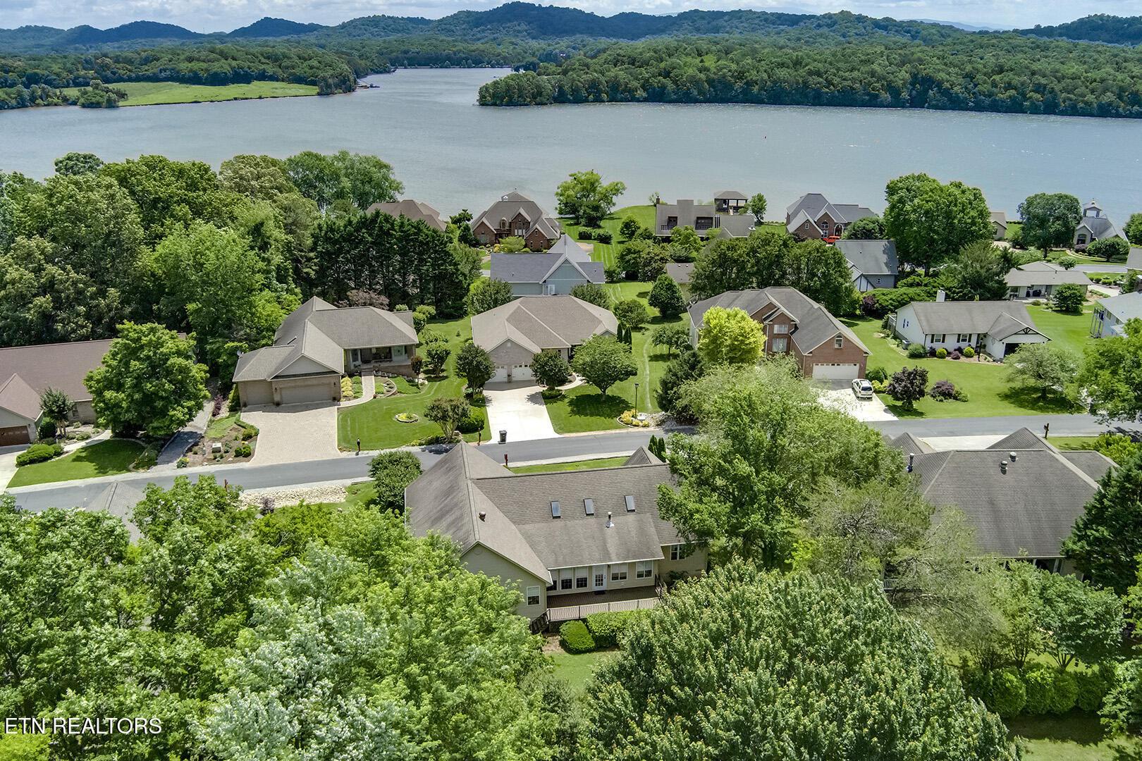 309 Saligugi Lane, Loudon, TN - Fort Loudoun and Tellico Lake Real Estate - Image# 54