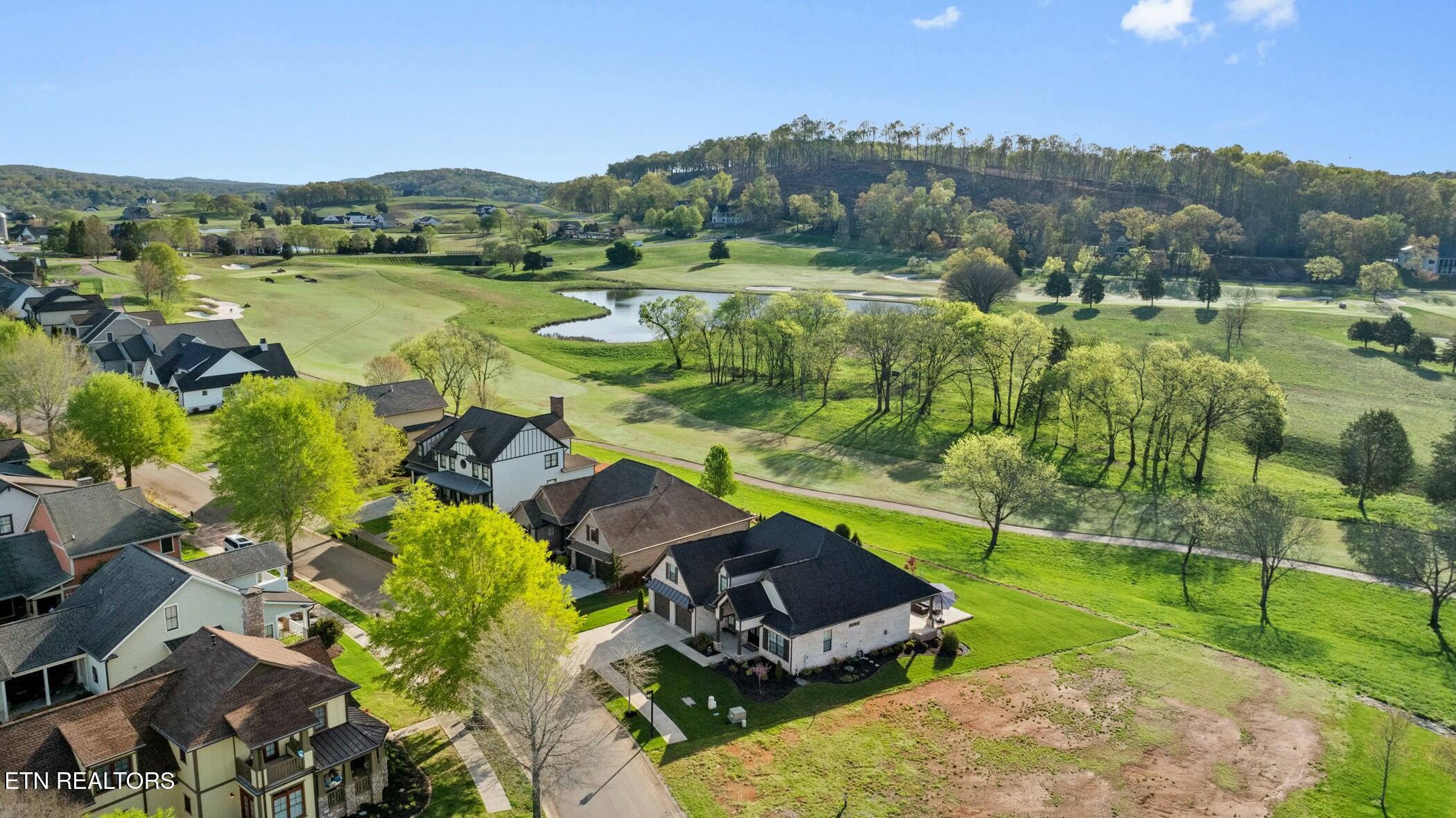 855 Bobcat Run Drive, Loudon, TN - Fort Loudoun and Tellico Lake Real Estate - Image# 48