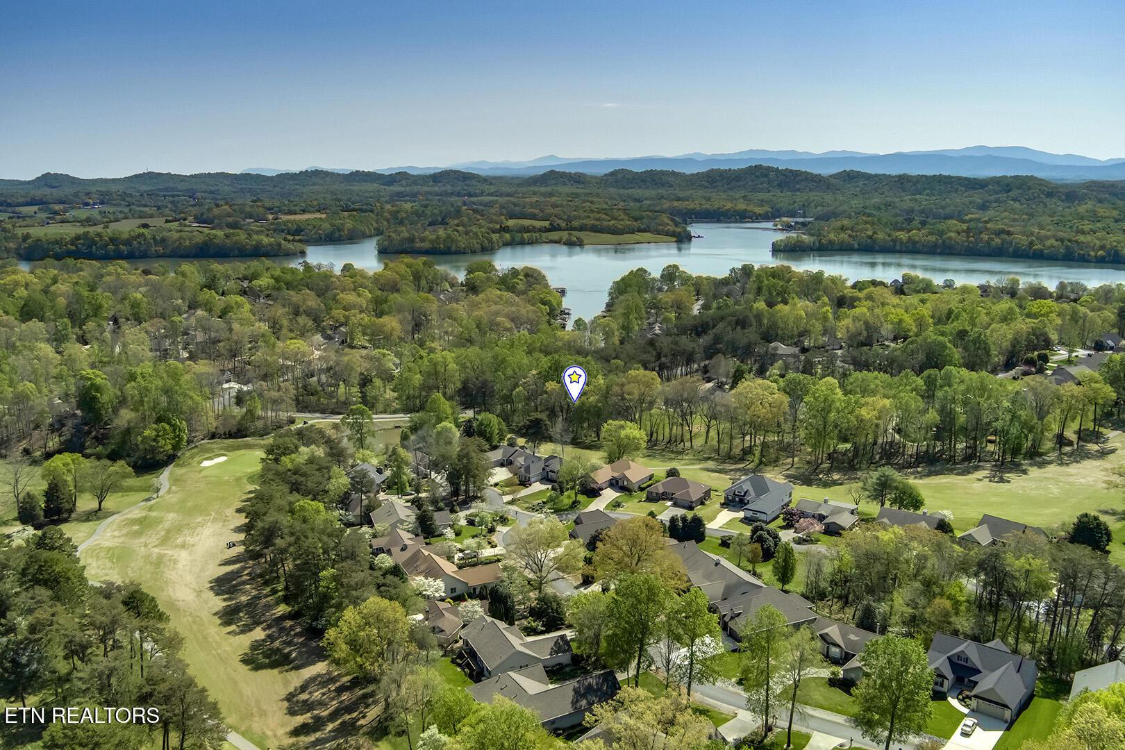132 Geya Circle, Loudon, TN - Fort Loudoun and Tellico Lake Real Estate - Image# 3