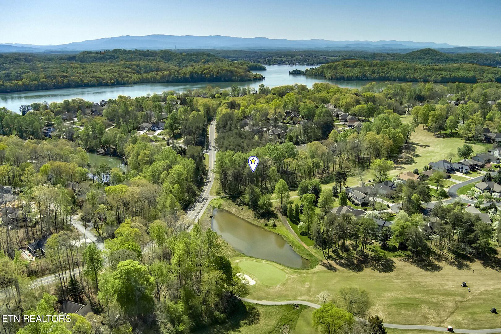 132 Geya Circle, Loudon, TN - Fort Loudoun and Tellico Lake Real Estate - Image# 4