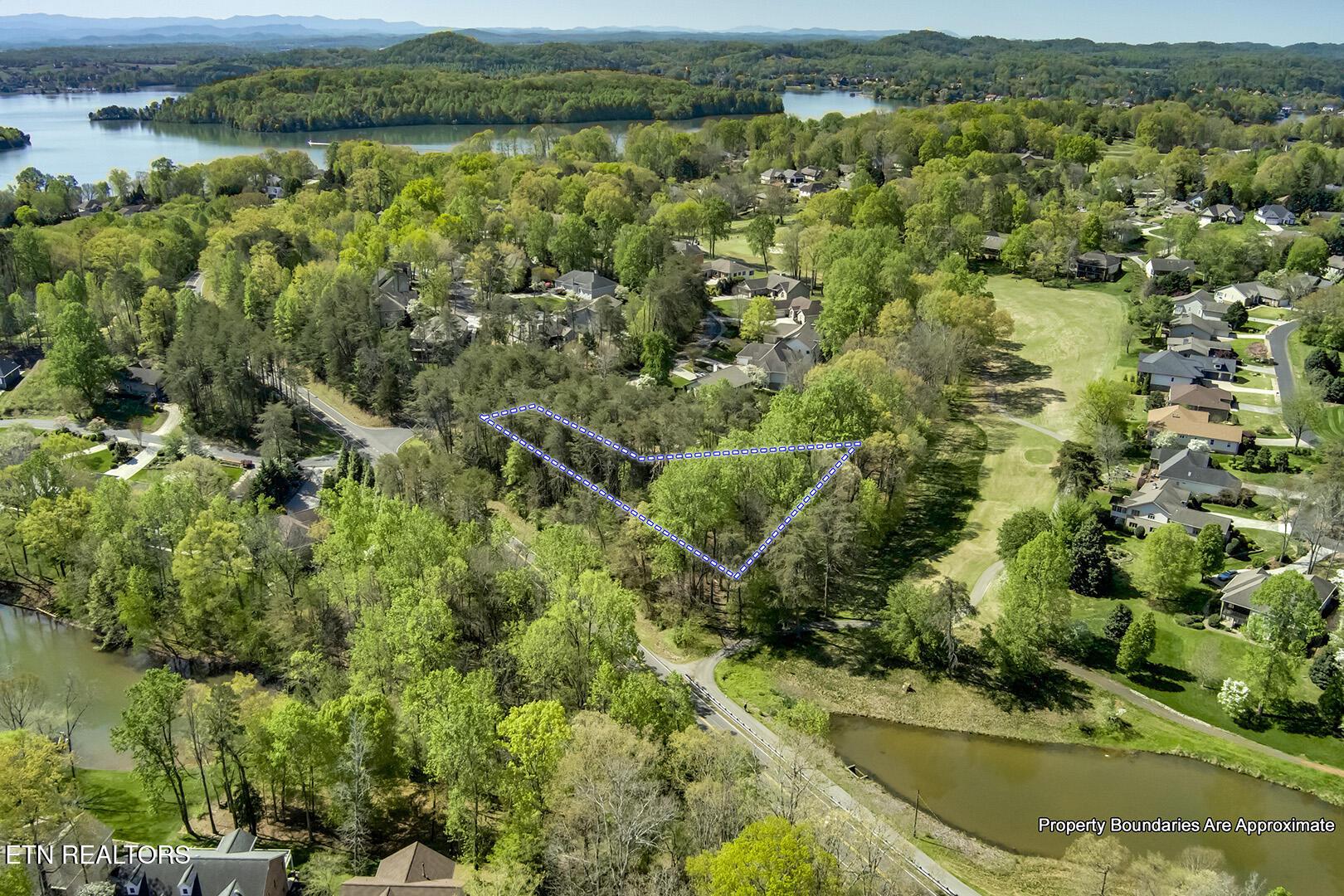 132 Geya Circle, Loudon, TN - Fort Loudoun and Tellico Lake Real Estate - Image# 14