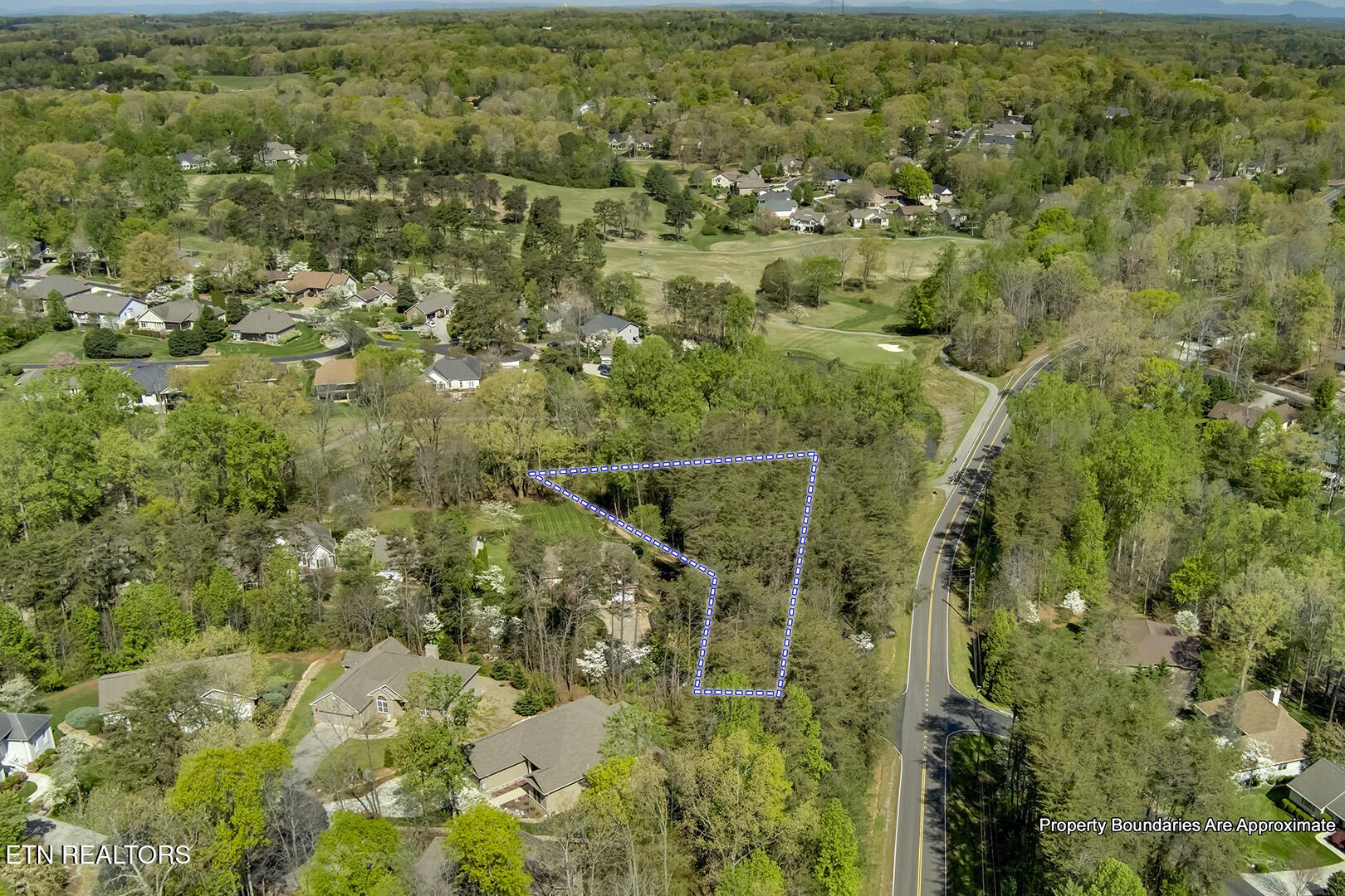 132 Geya Circle, Loudon, TN - Fort Loudoun and Tellico Lake Real Estate - Image# 9