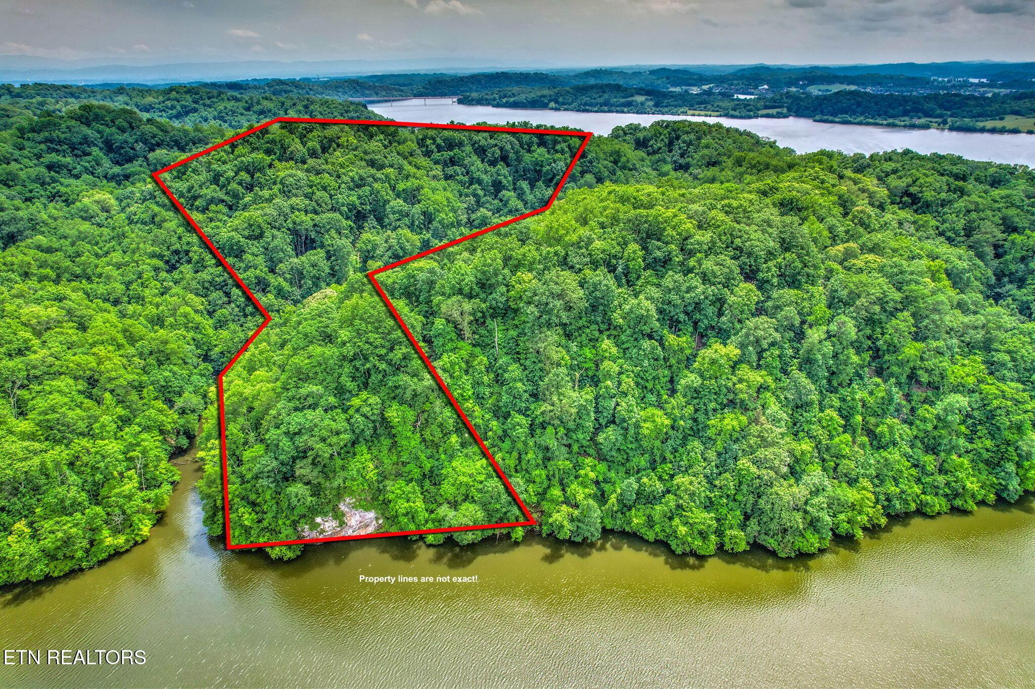 2050 Jones Bend Rd, Louisville, TN - Fort Loudoun and Tellico Lake Real Estate - Image# 1
