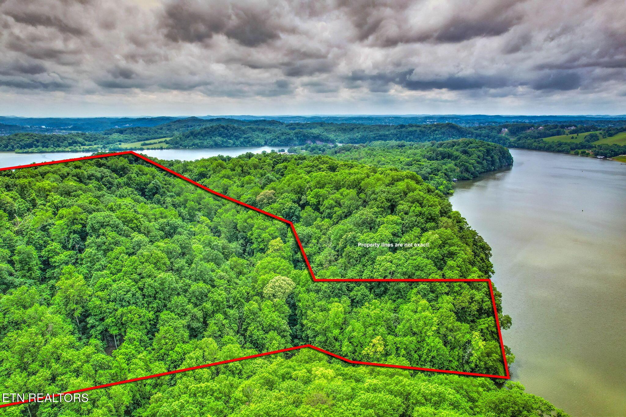 2050 Jones Bend Rd, Louisville, TN - Fort Loudoun and Tellico Lake Real Estate - Image# 5