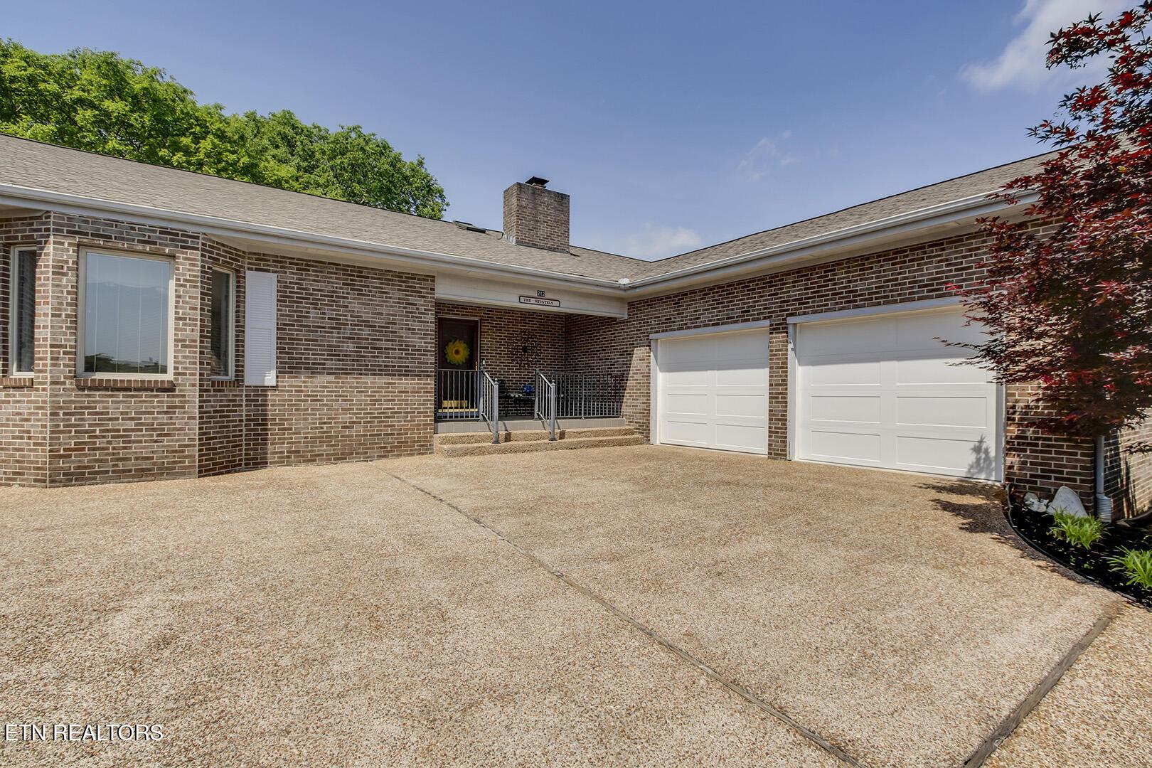 212 Tooweka Lane, Loudon, TN - Fort Loudoun and Tellico Lake Real Estate - Image# 4