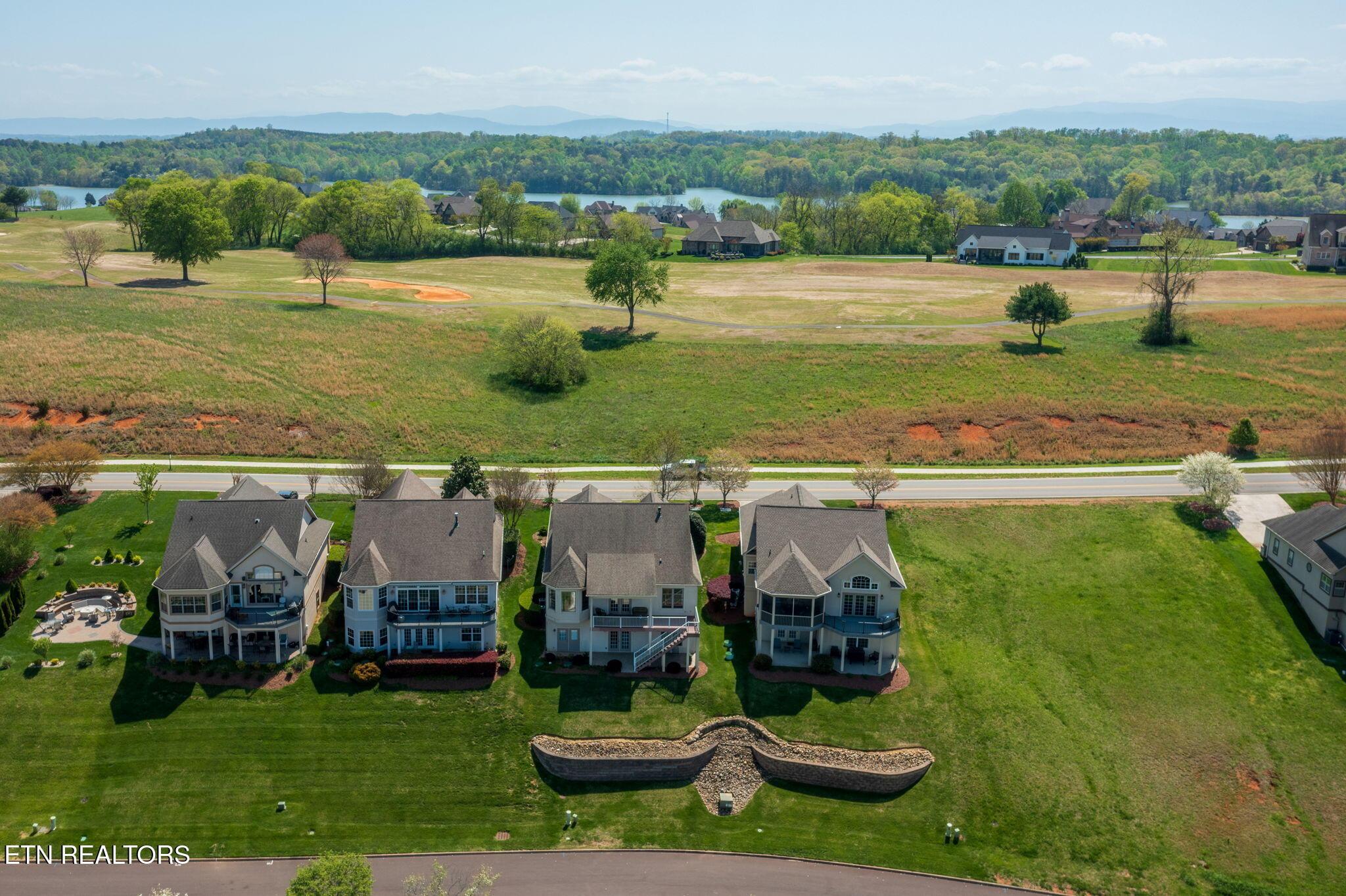 989 Rarity Bay Pkwy, Vonore, TN - Fort Loudoun and Tellico Lake Real Estate - Image# 42