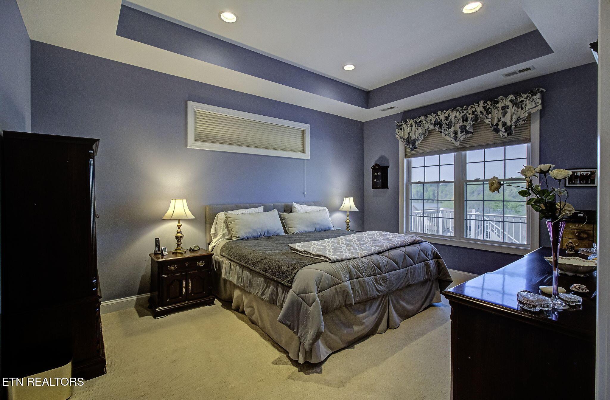 989 Rarity Bay Pkwy, Vonore, TN - Fort Loudoun and Tellico Lake Real Estate - Image# 19
