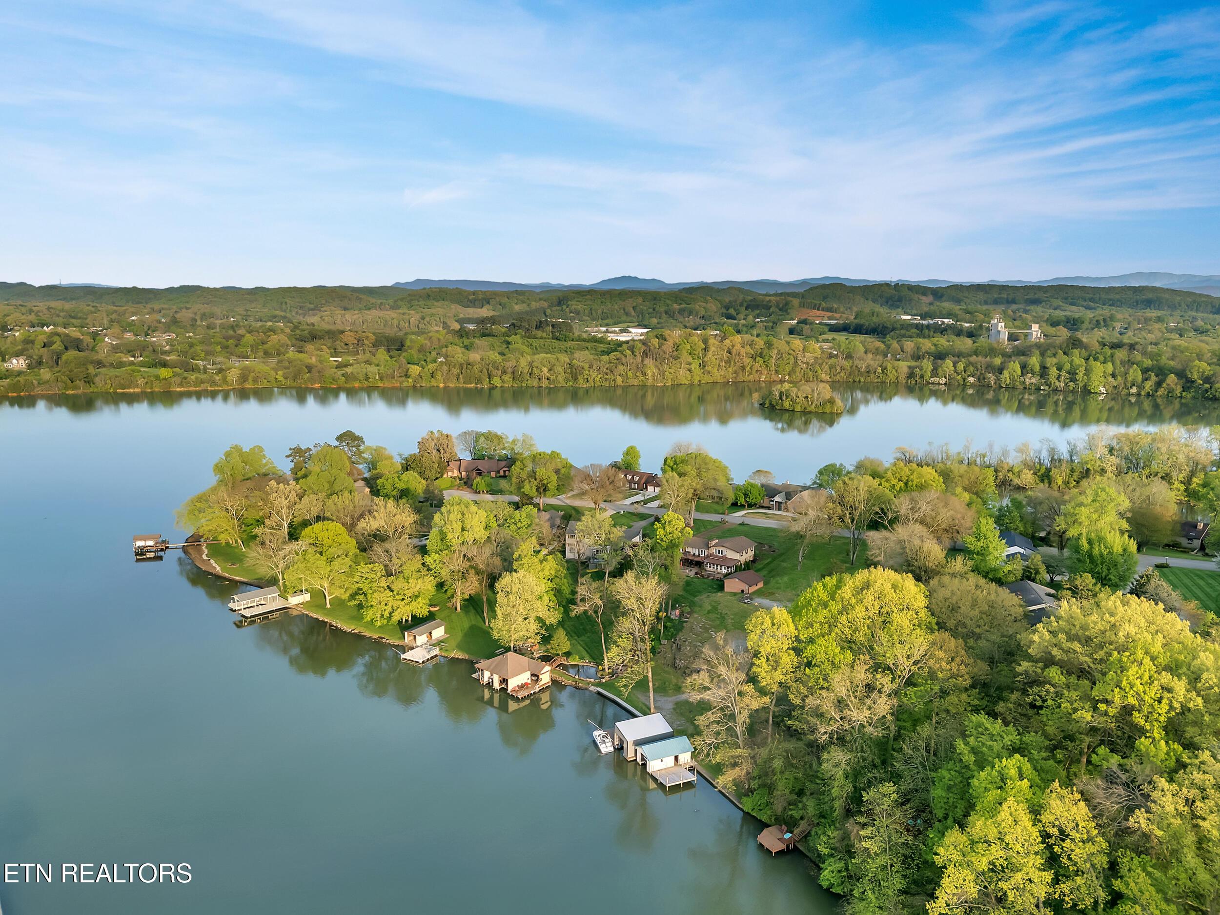 Fort Loudoun and Tellico Lake Real Estate - Image# 1