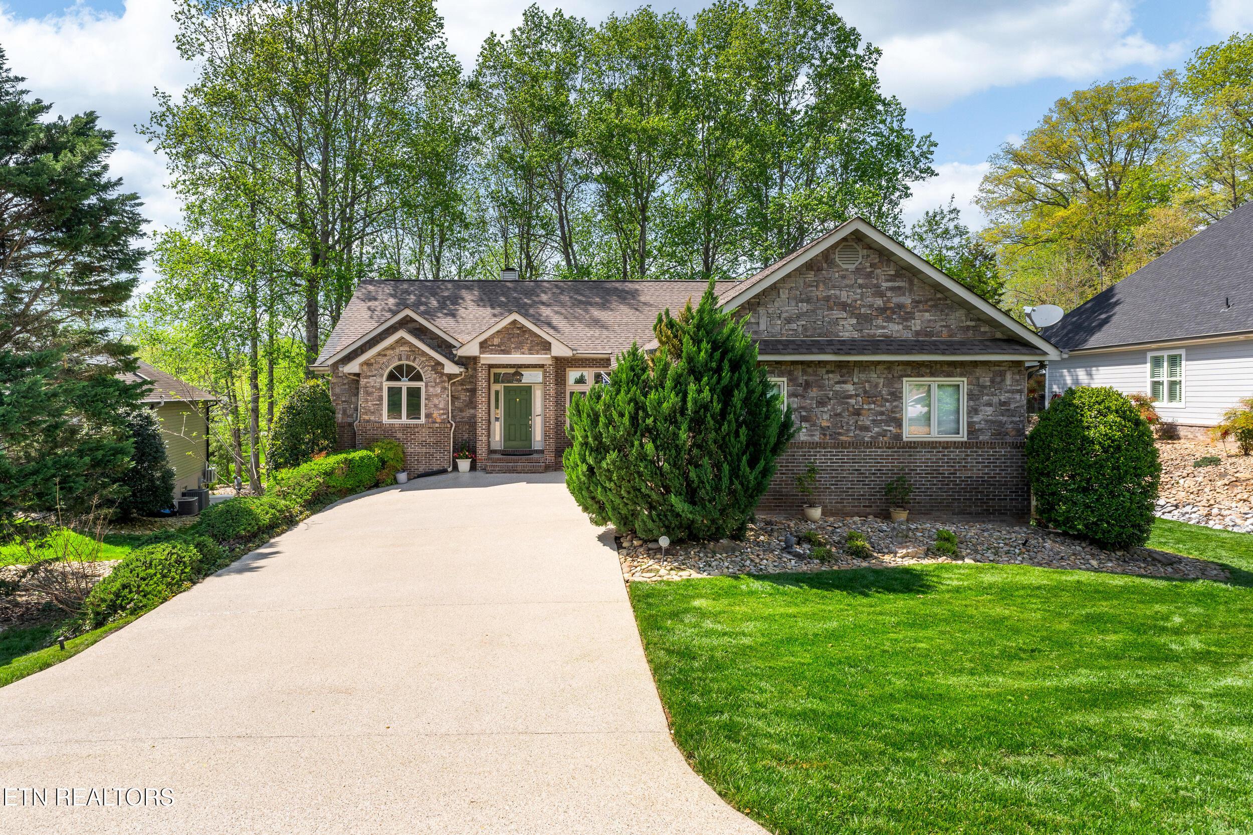 106 Tecumseh Ln, Loudon, TN - Fort Loudoun and Tellico Lake Real Estate - Image# 1