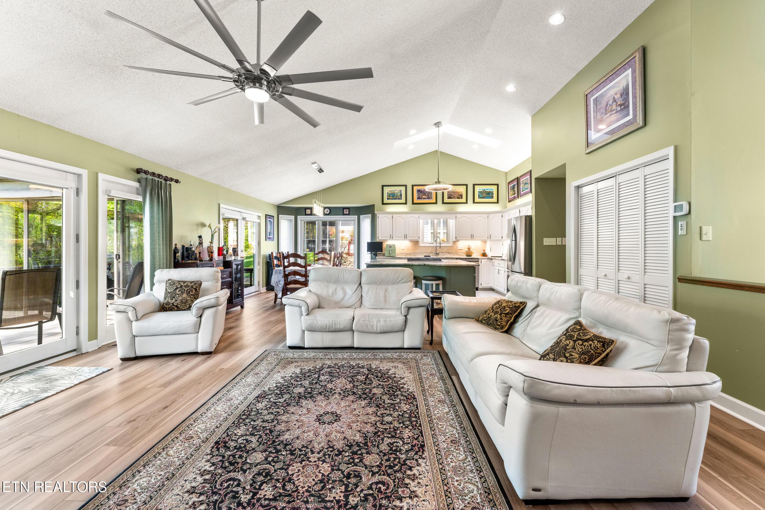 106 Tecumseh Ln, Loudon, TN - Fort Loudoun and Tellico Lake Real Estate - Image# 9