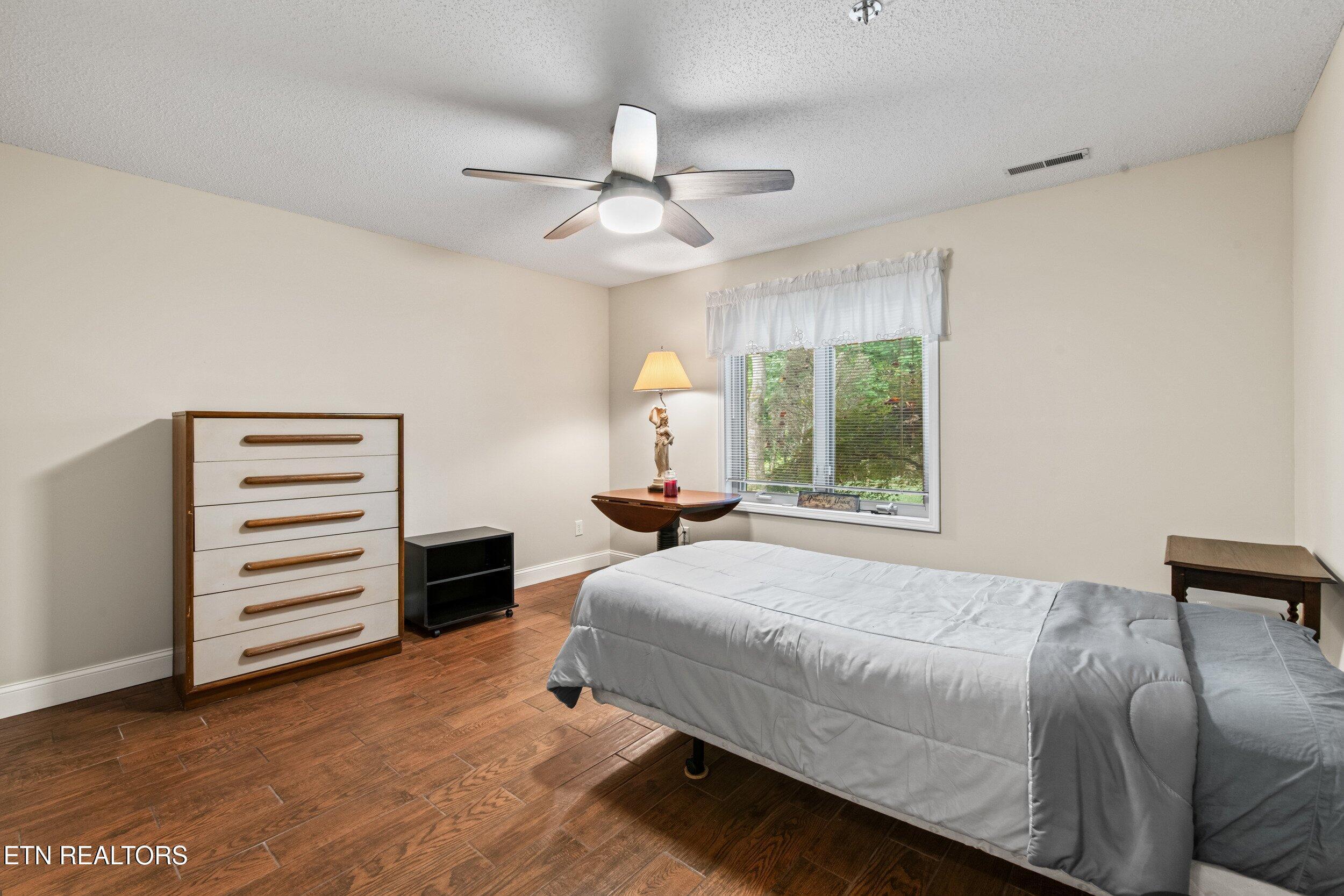106 Tecumseh Ln, Loudon, TN - Fort Loudoun and Tellico Lake Real Estate - Image# 27