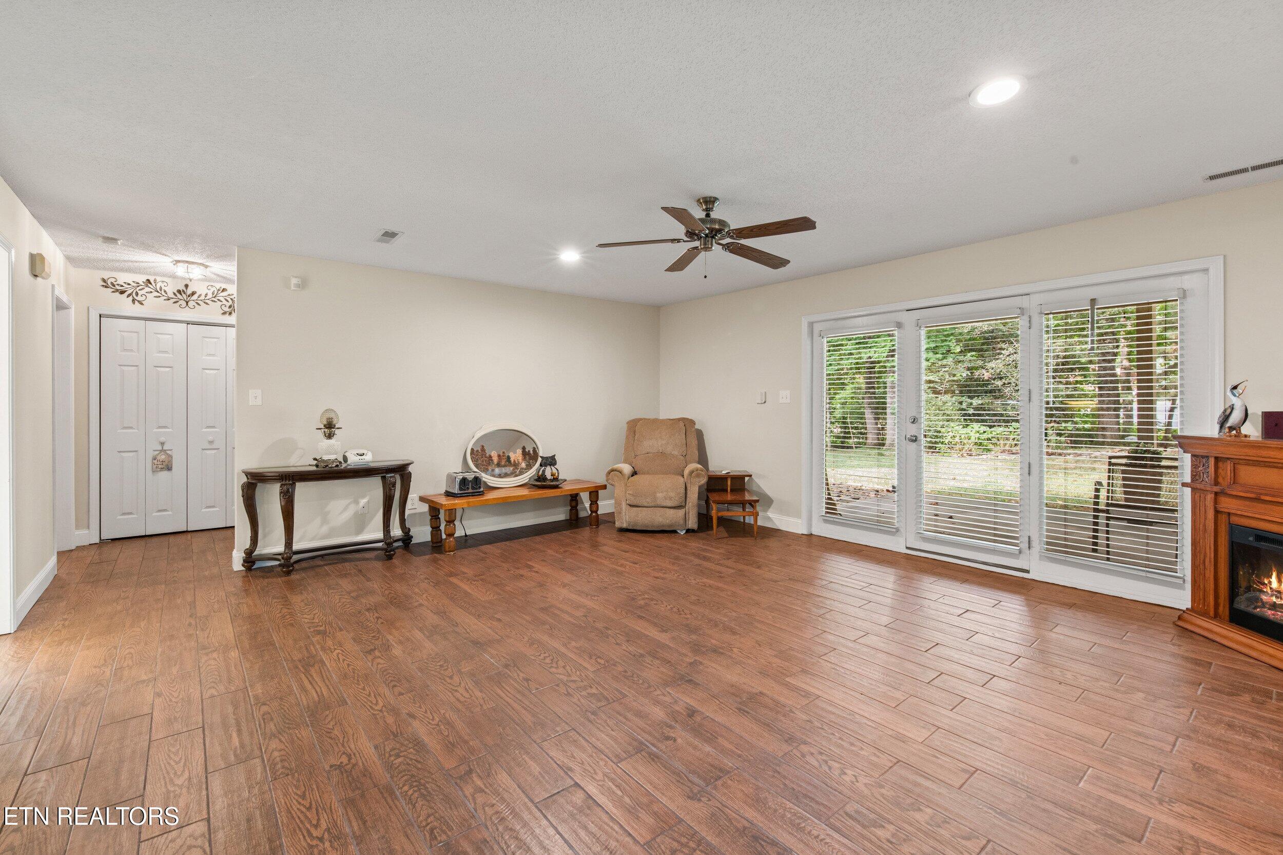 106 Tecumseh Ln, Loudon, TN - Fort Loudoun and Tellico Lake Real Estate - Image# 30