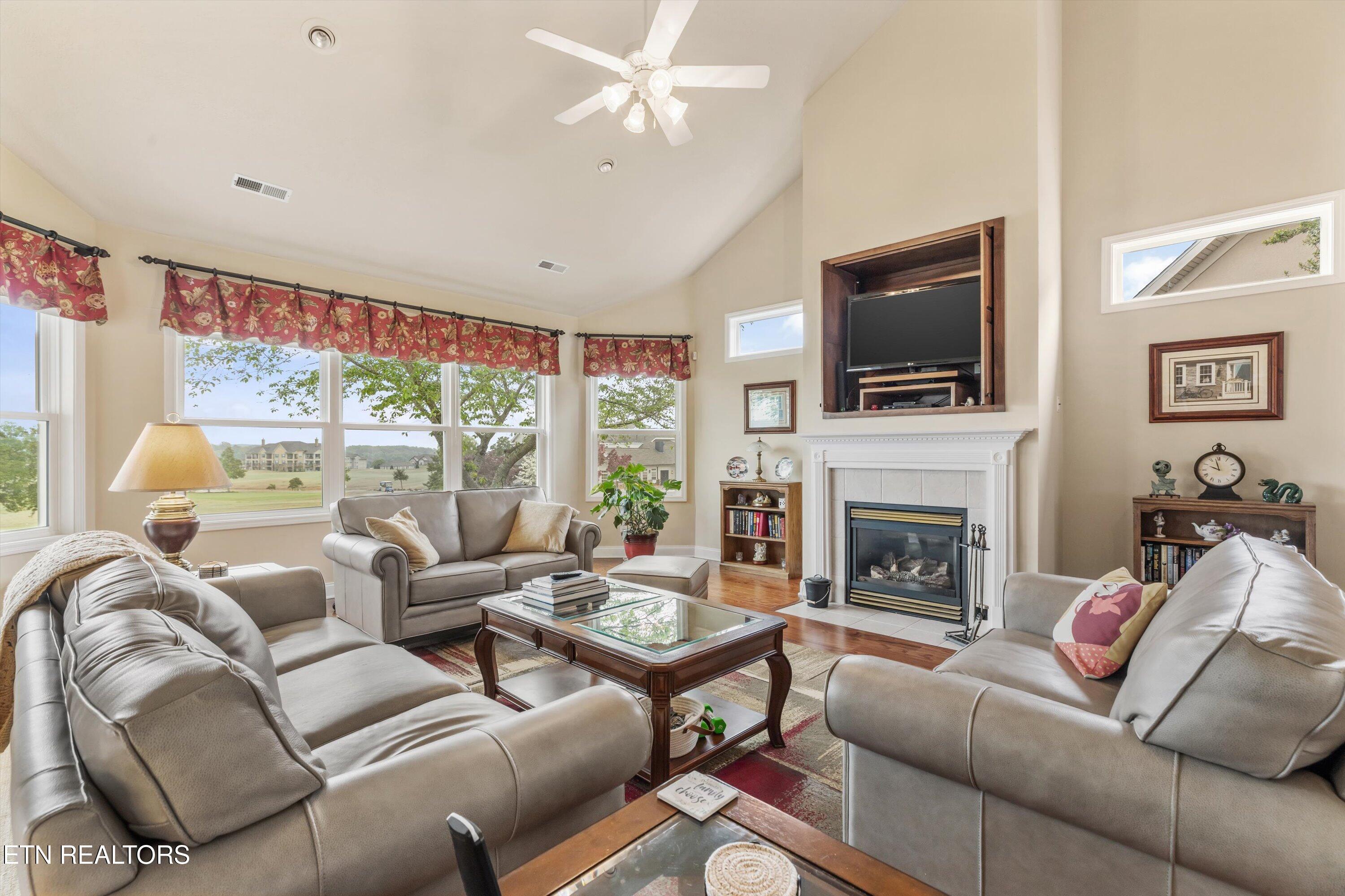 204 Kingbird Drive, Vonore, TN - Fort Loudoun and Tellico Lake Real Estate - Image# 14