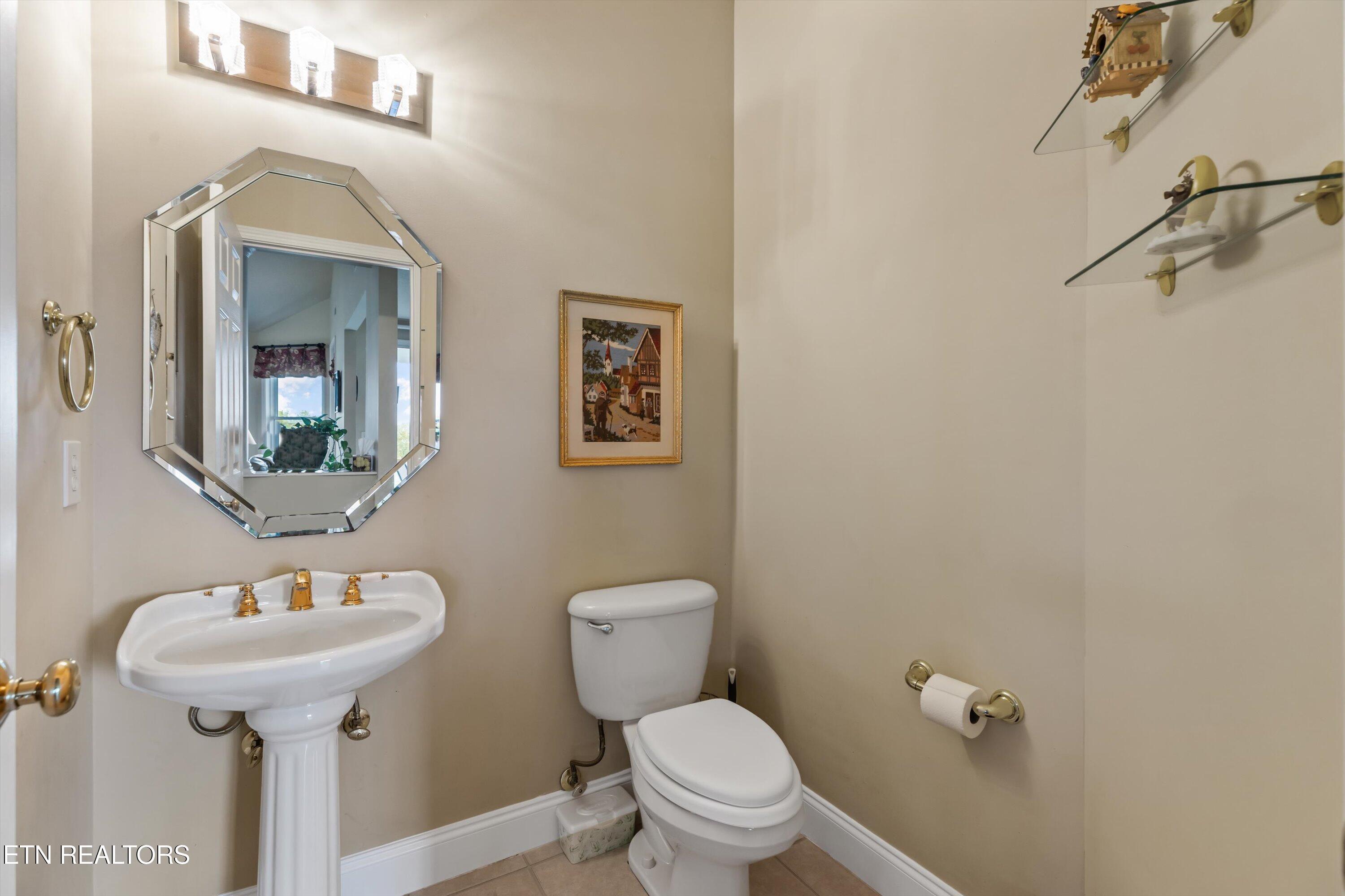 204 Kingbird Drive, Vonore, TN - Fort Loudoun and Tellico Lake Real Estate - Image# 27