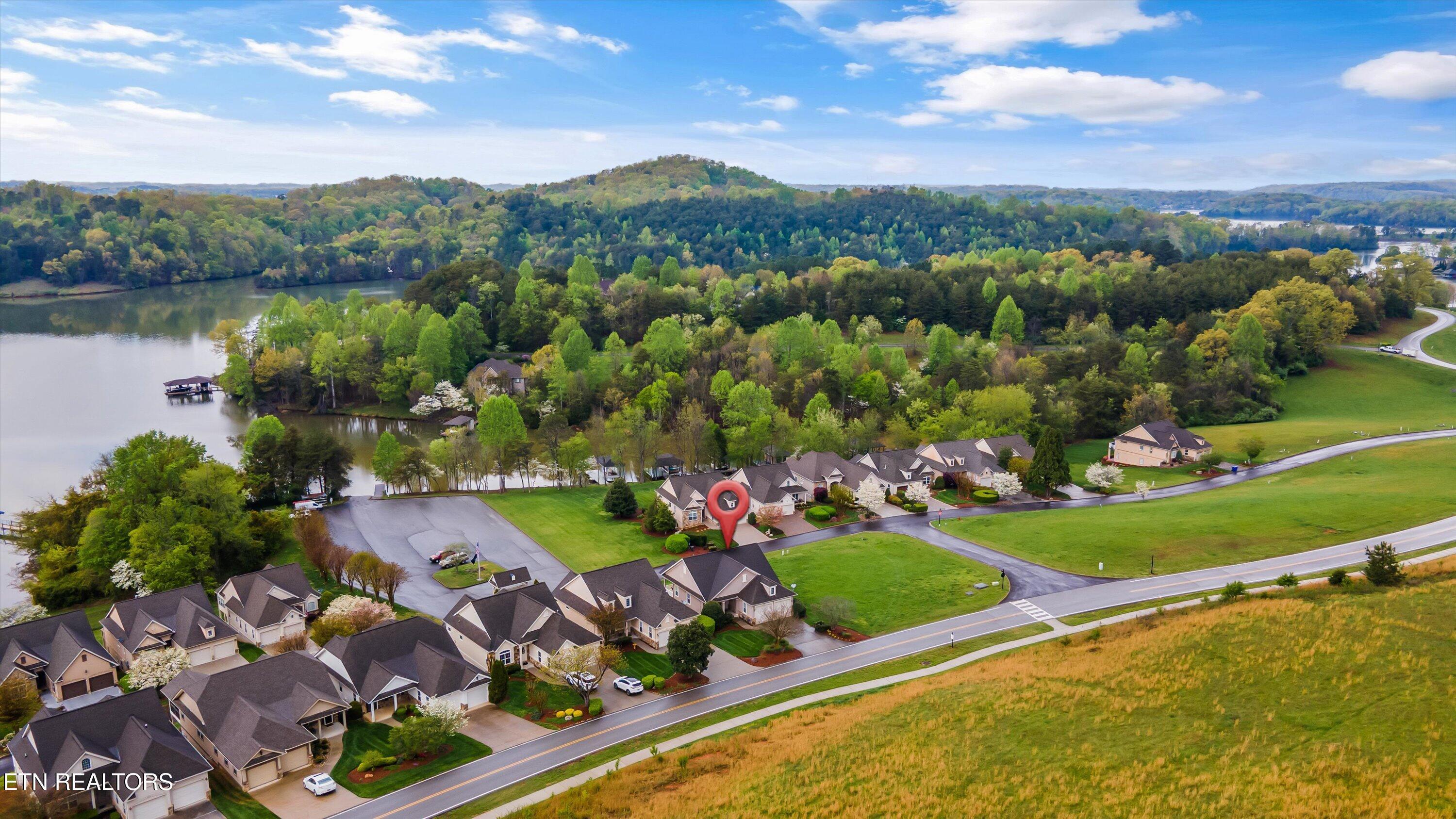 1079 Rarity Bay Pkwy, Vonore, TN - Fort Loudoun and Tellico Lake Real Estate - Image# 40