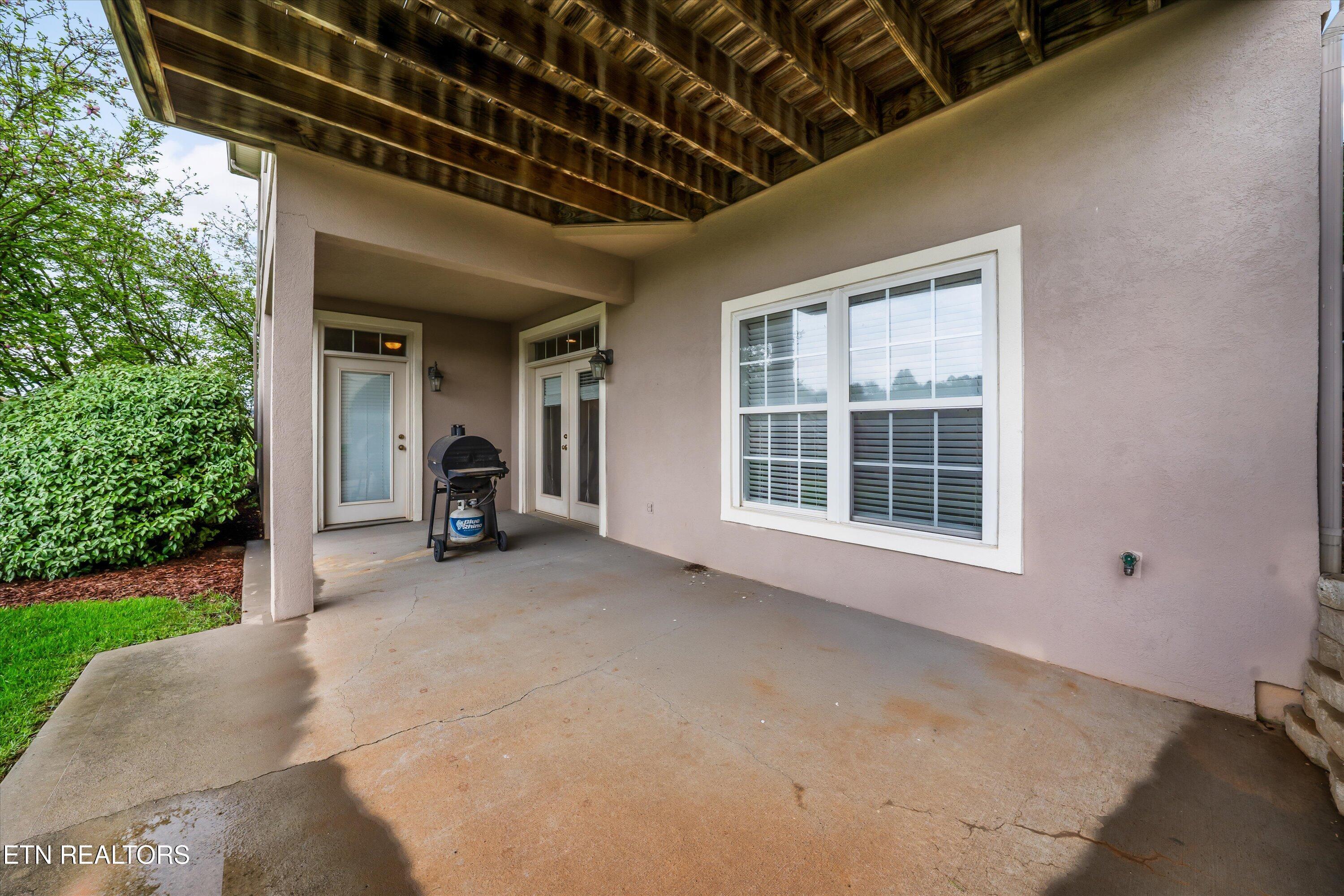 1079 Rarity Bay Pkwy, Vonore, TN - Fort Loudoun and Tellico Lake Real Estate - Image# 34