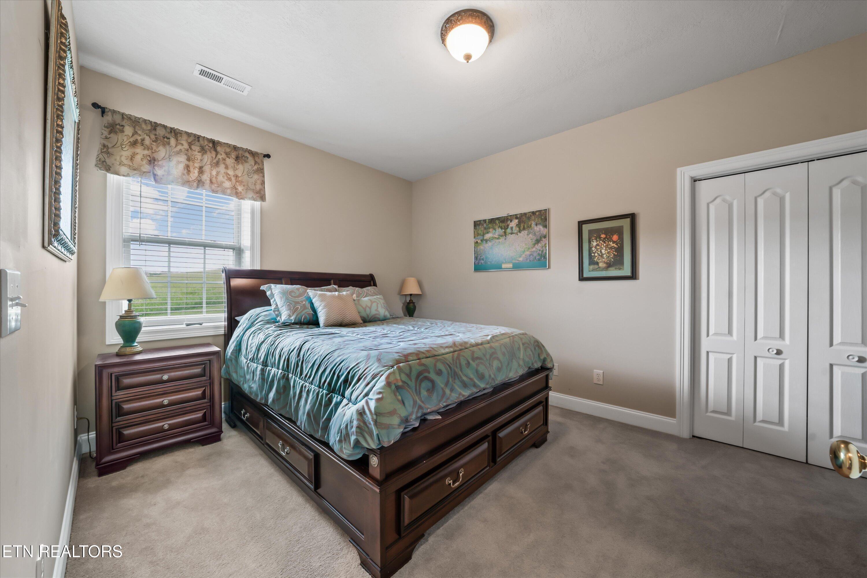 1079 Rarity Bay Pkwy, Vonore, TN - Fort Loudoun and Tellico Lake Real Estate - Image# 32