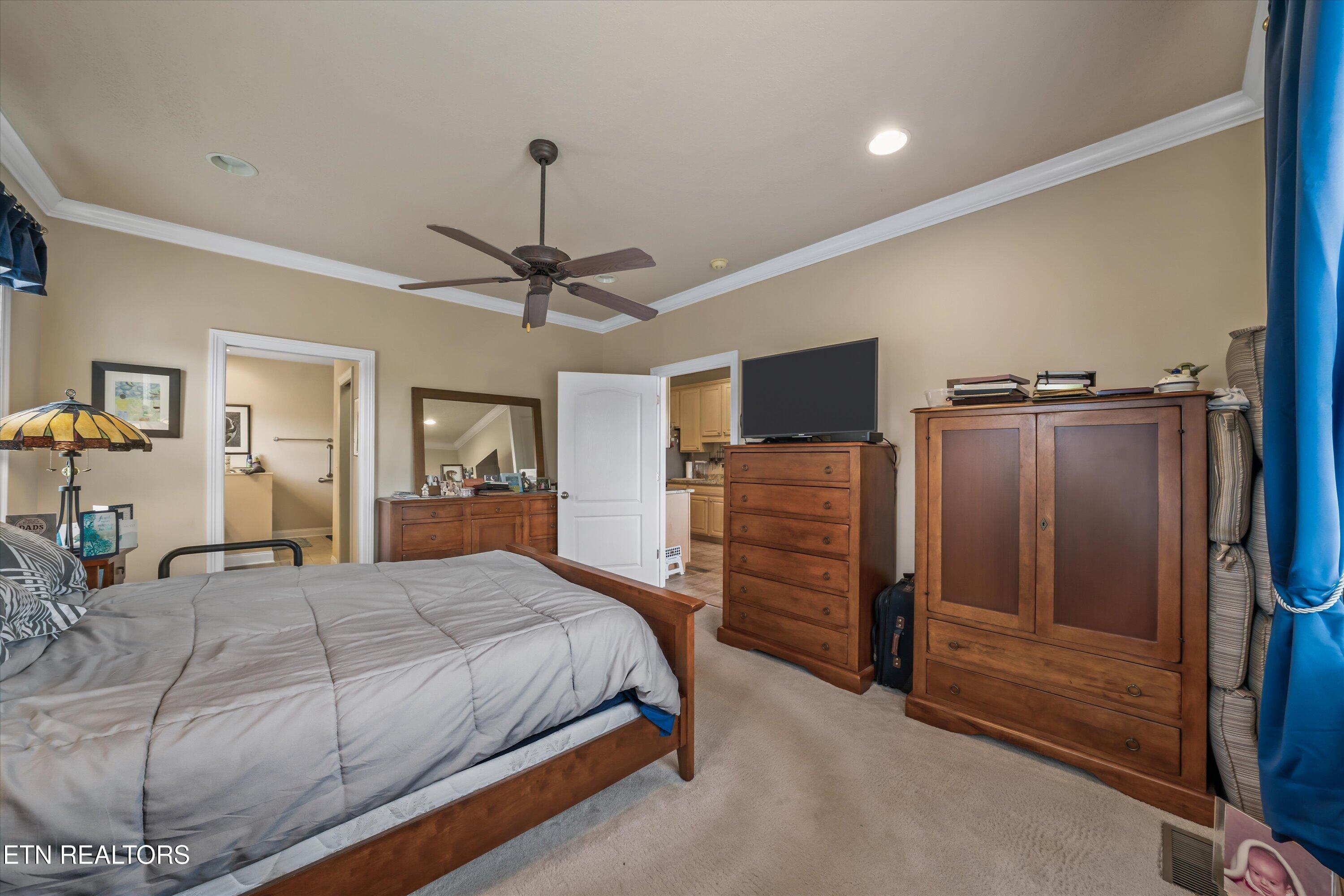1079 Rarity Bay Pkwy, Vonore, TN - Fort Loudoun and Tellico Lake Real Estate - Image# 22