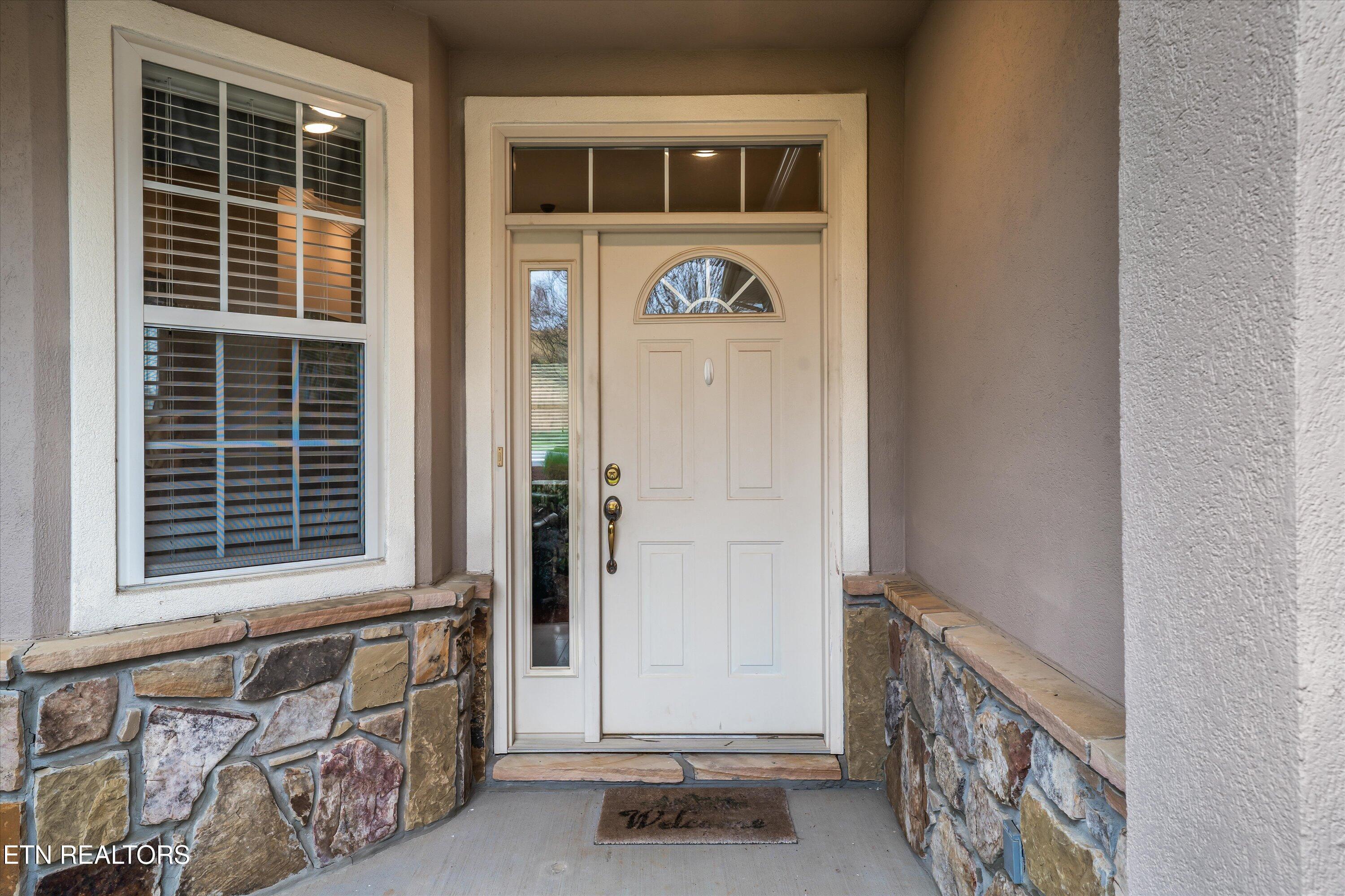 1079 Rarity Bay Pkwy, Vonore, TN - Fort Loudoun and Tellico Lake Real Estate - Image# 8