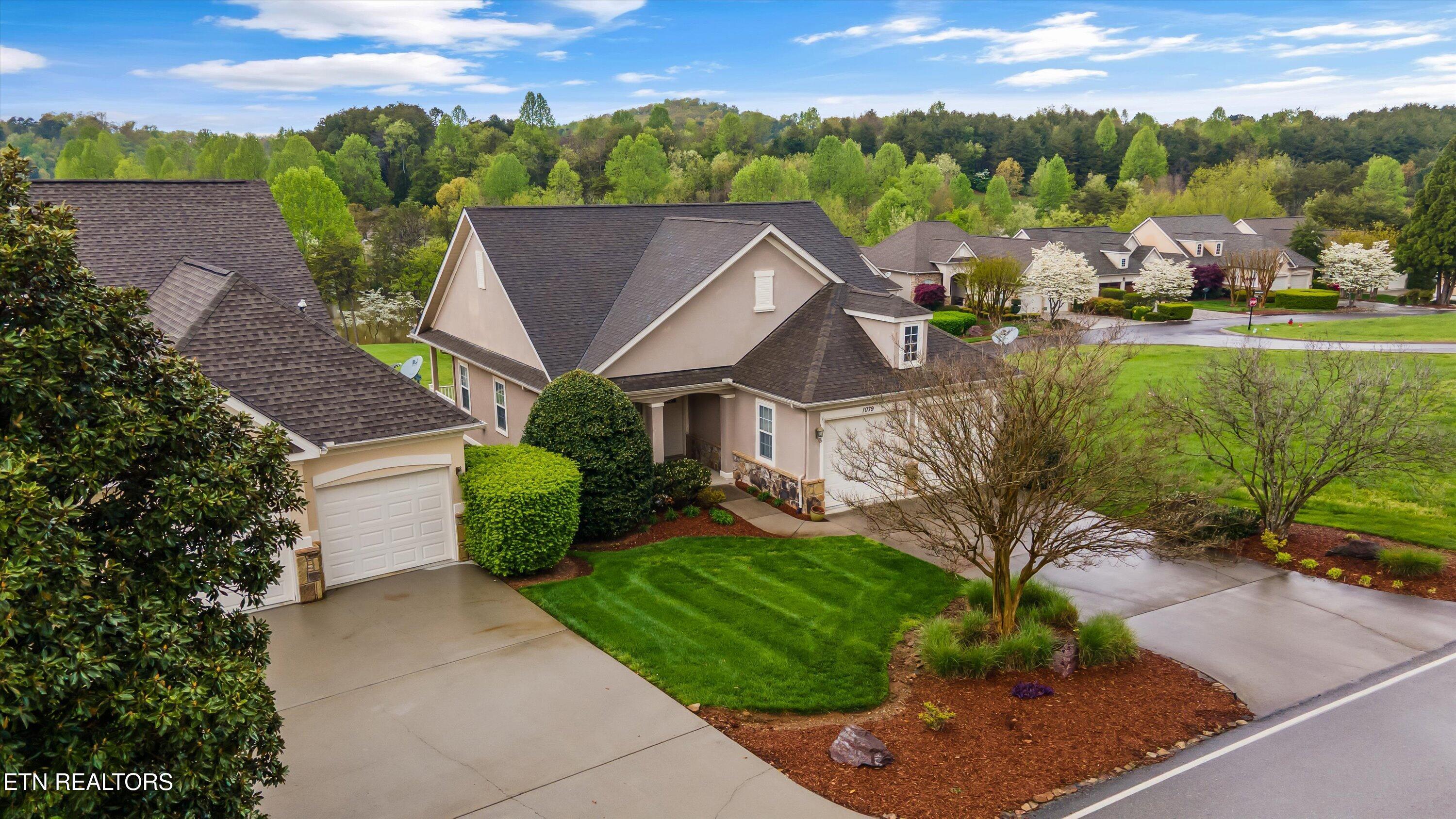 1079 Rarity Bay Pkwy, Vonore, TN - Fort Loudoun and Tellico Lake Real Estate - Image# 1