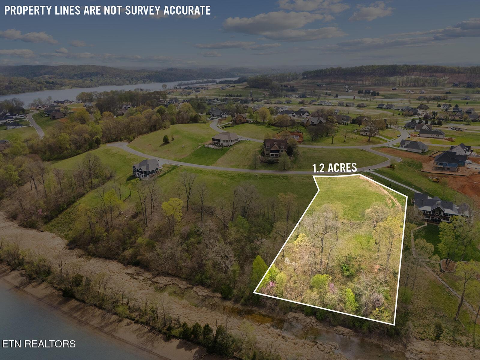 301 River Bank Tr, Loudon, TN - Fort Loudoun and Tellico Lake Real Estate - Image# 12