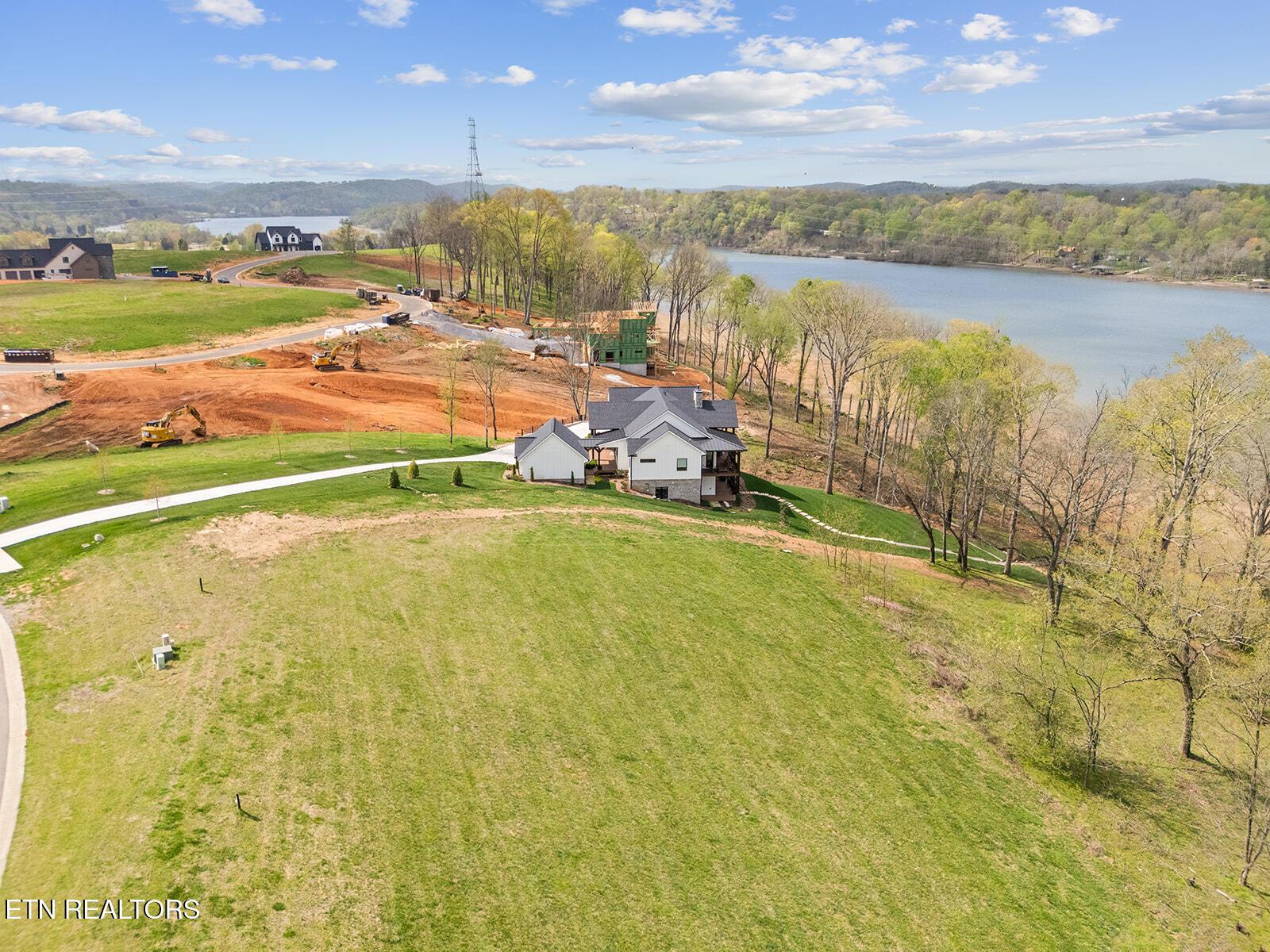 301 River Bank Tr, Loudon, TN - Fort Loudoun and Tellico Lake Real Estate - Image# 16