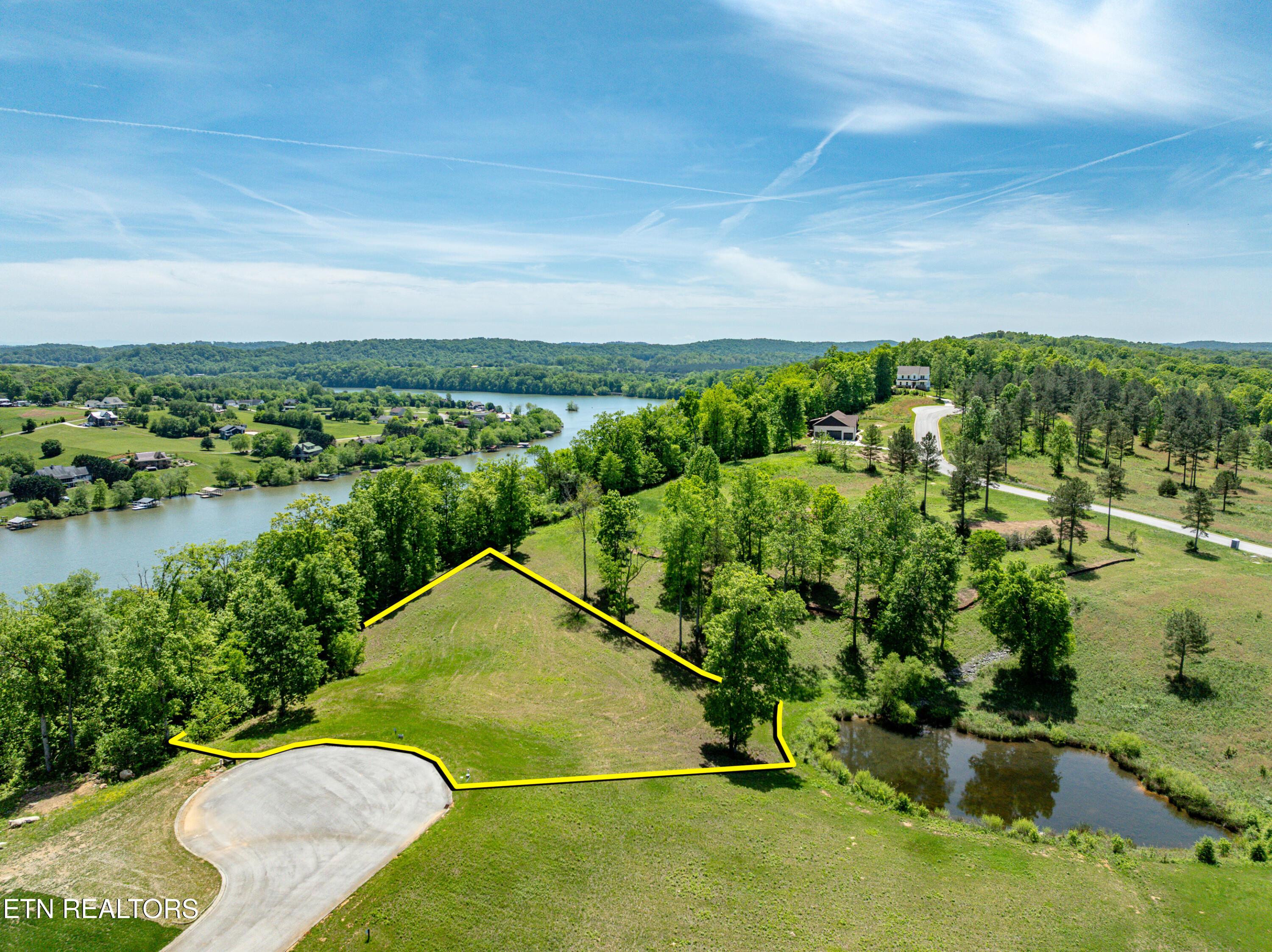 900 Eagle Nest Drive, Loudon, TN - Fort Loudoun and Tellico Lake Real Estate - Image# 7