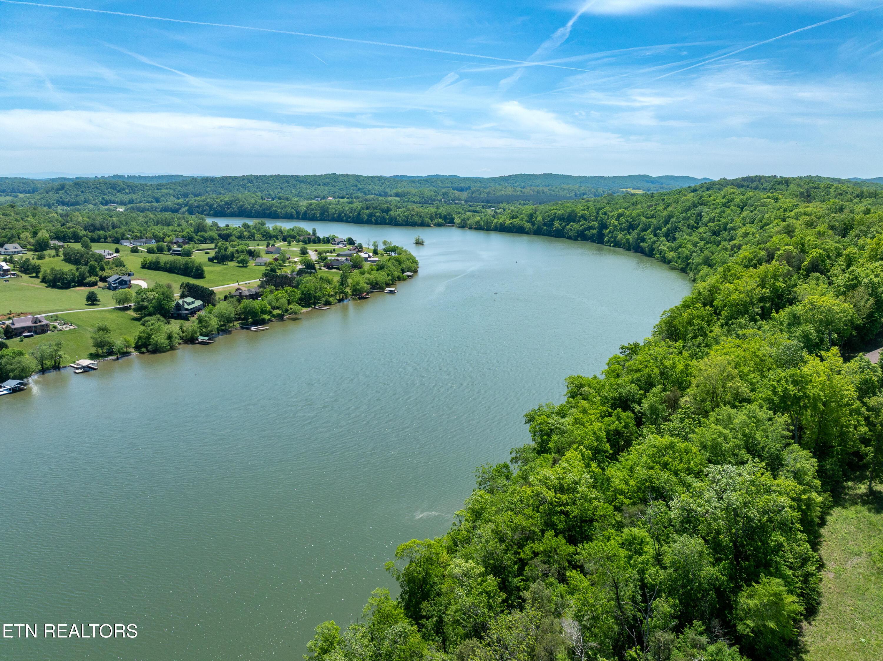 900 Eagle Nest Drive, Loudon, TN - Fort Loudoun and Tellico Lake Real Estate - Image# 10
