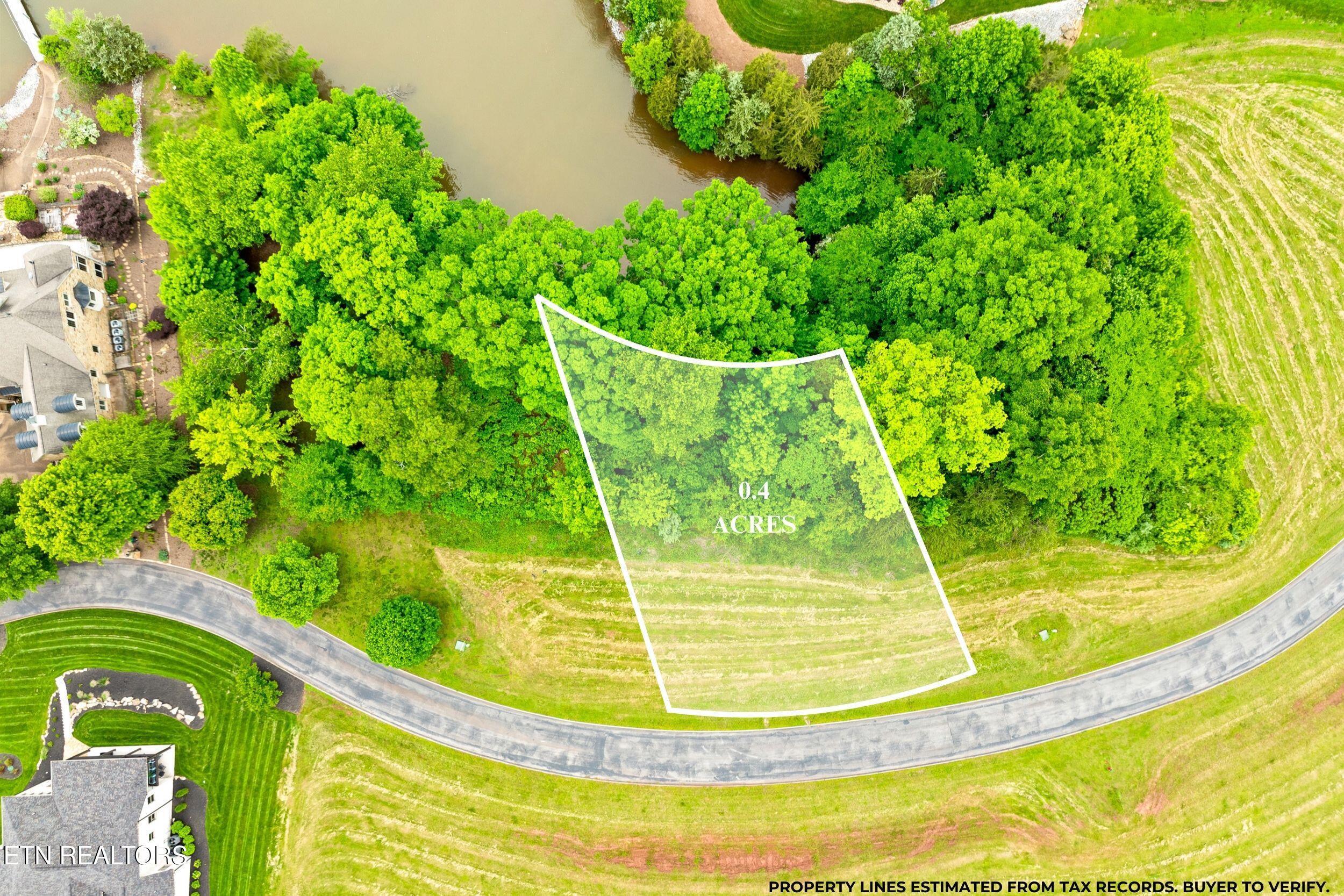 201 White Swan Drive, Vonore, TN - Fort Loudoun and Tellico Lake Real Estate - Image# 1