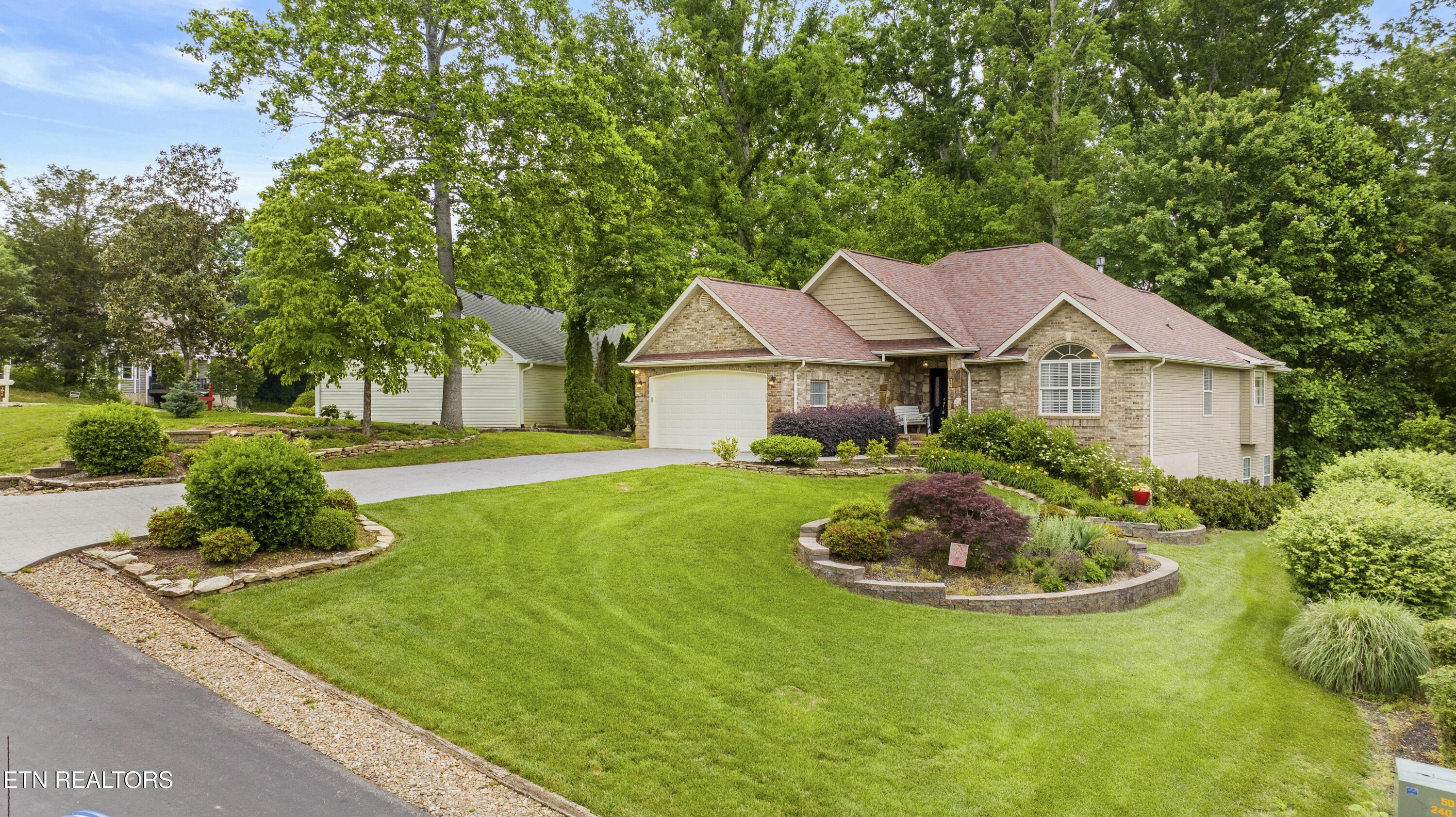 303 Uhdali Place, Loudon, TN - Fort Loudoun and Tellico Lake Real Estate - Image# 3